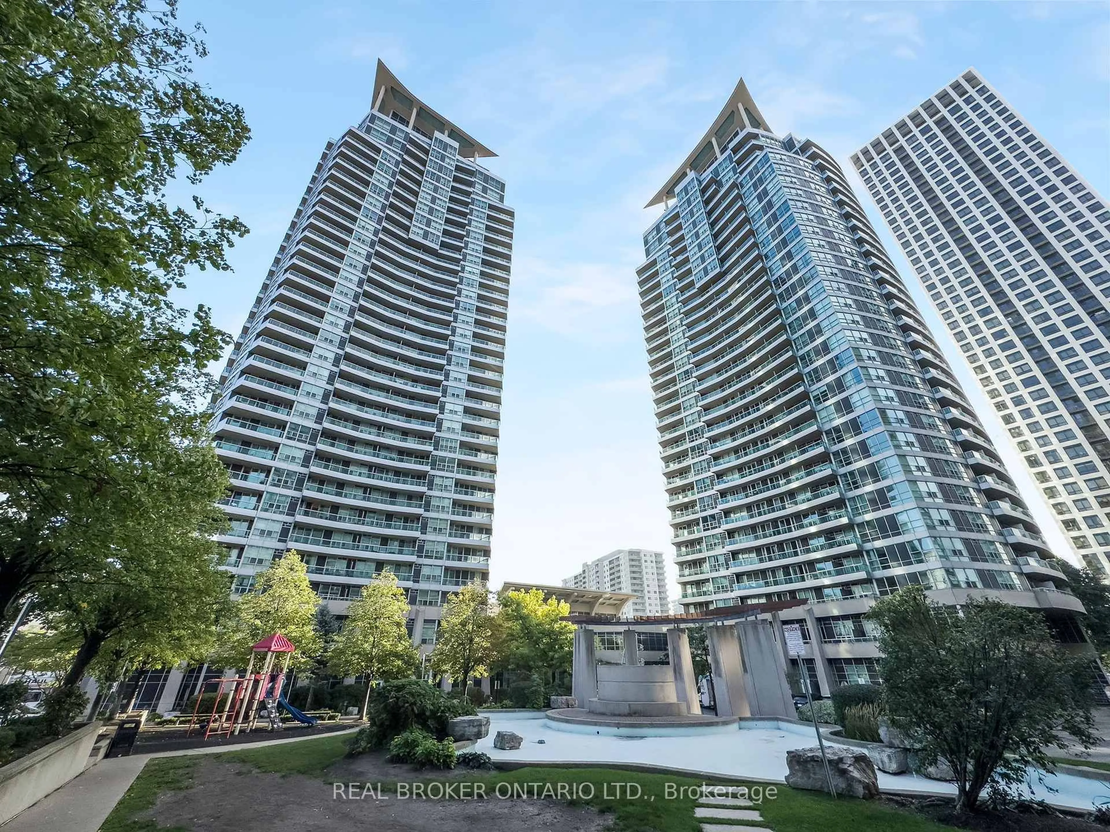 A pic from outside/outdoor area/front of a property/back of a property/a pic from drone, city buildings view from balcony for 1 Elm Dr #1005, Mississauga Ontario L5B 4M1
