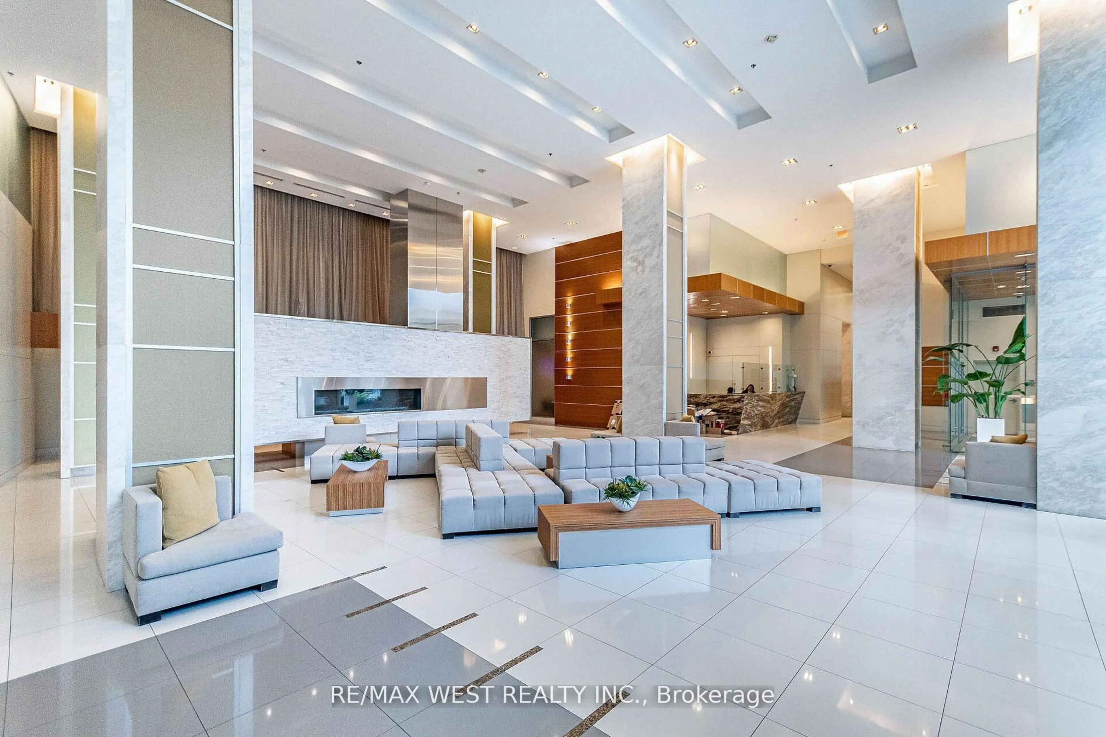 Unknown for 16 Brookers Lane #217, Toronto Ontario M8V 0A5