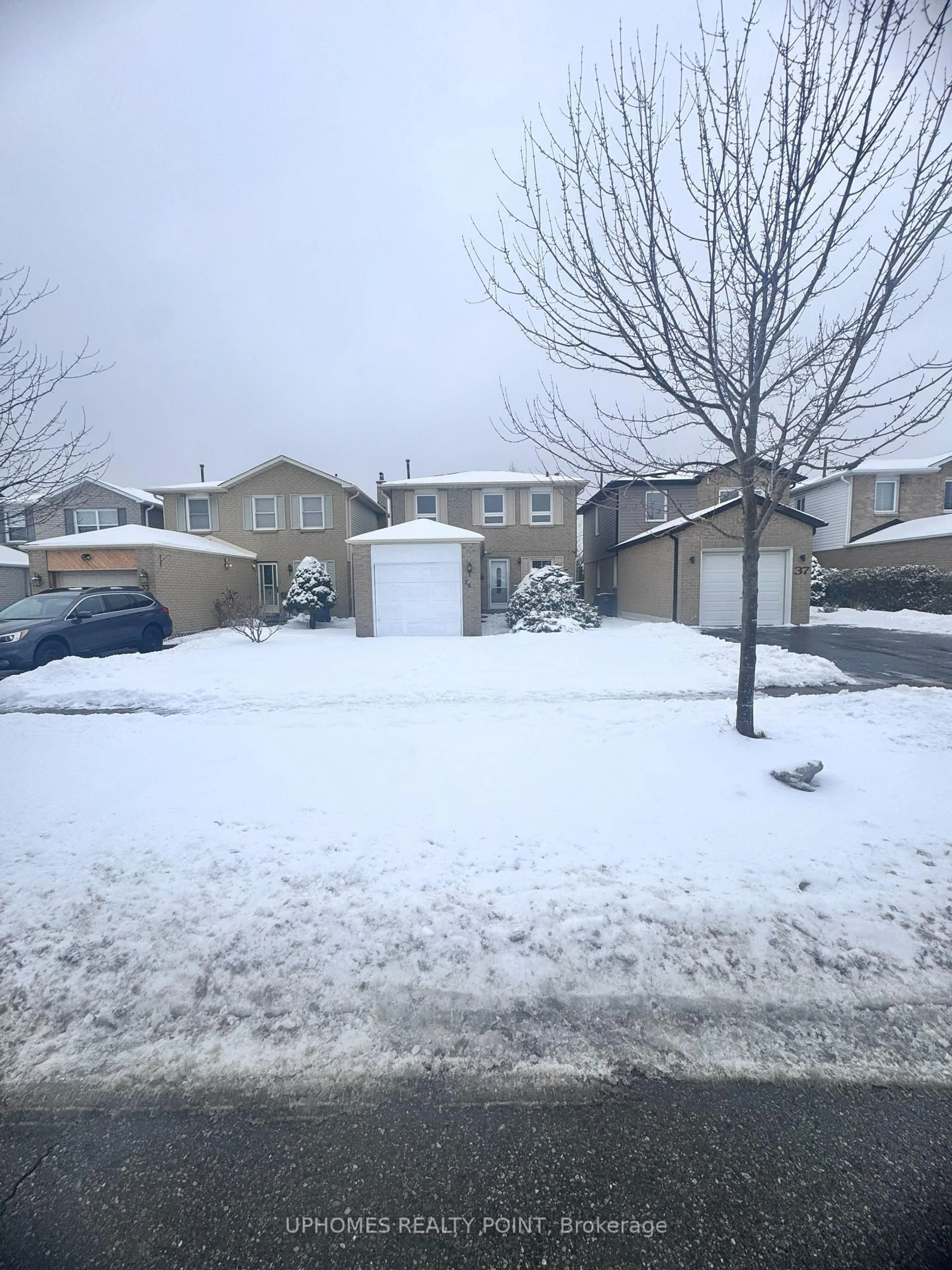 Unknown for 35 Northgate Blvd, Brampton Ontario L6S 4G6