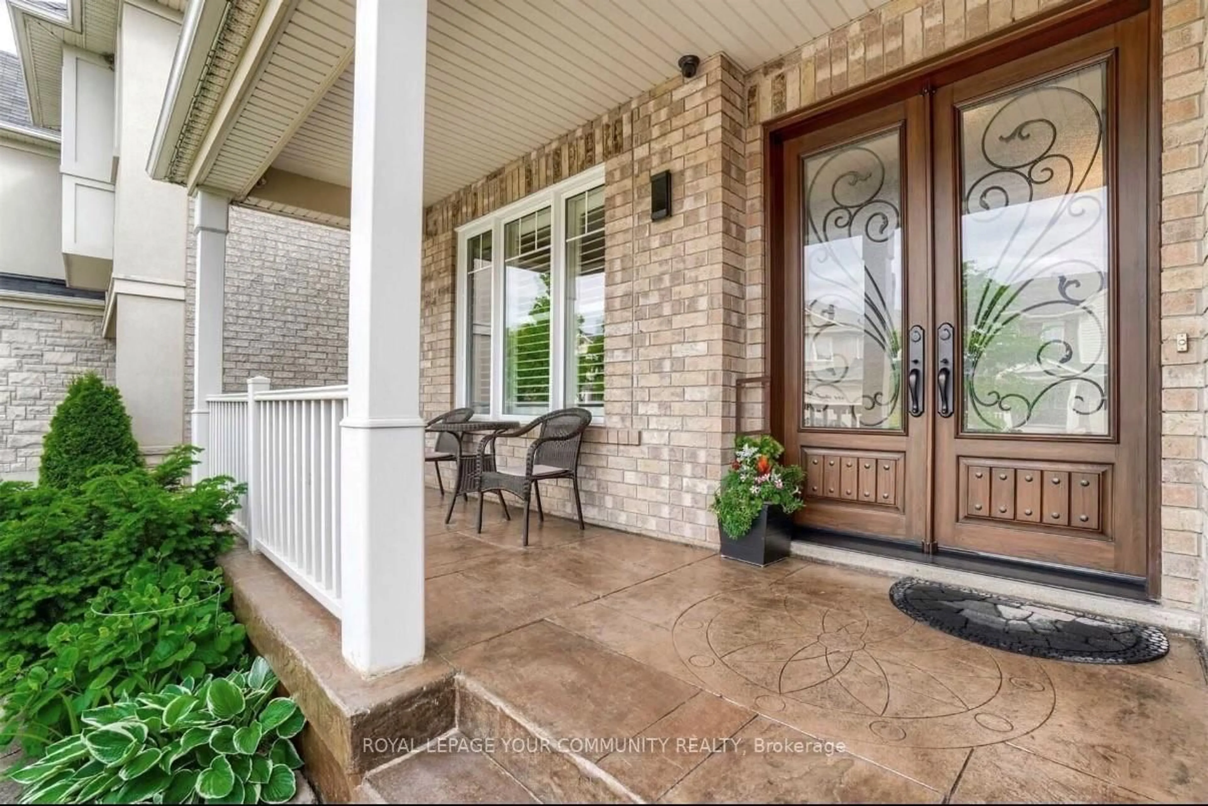 Indoor entryway for 417 Tonelli Lane, Milton Ontario L9T 0L4