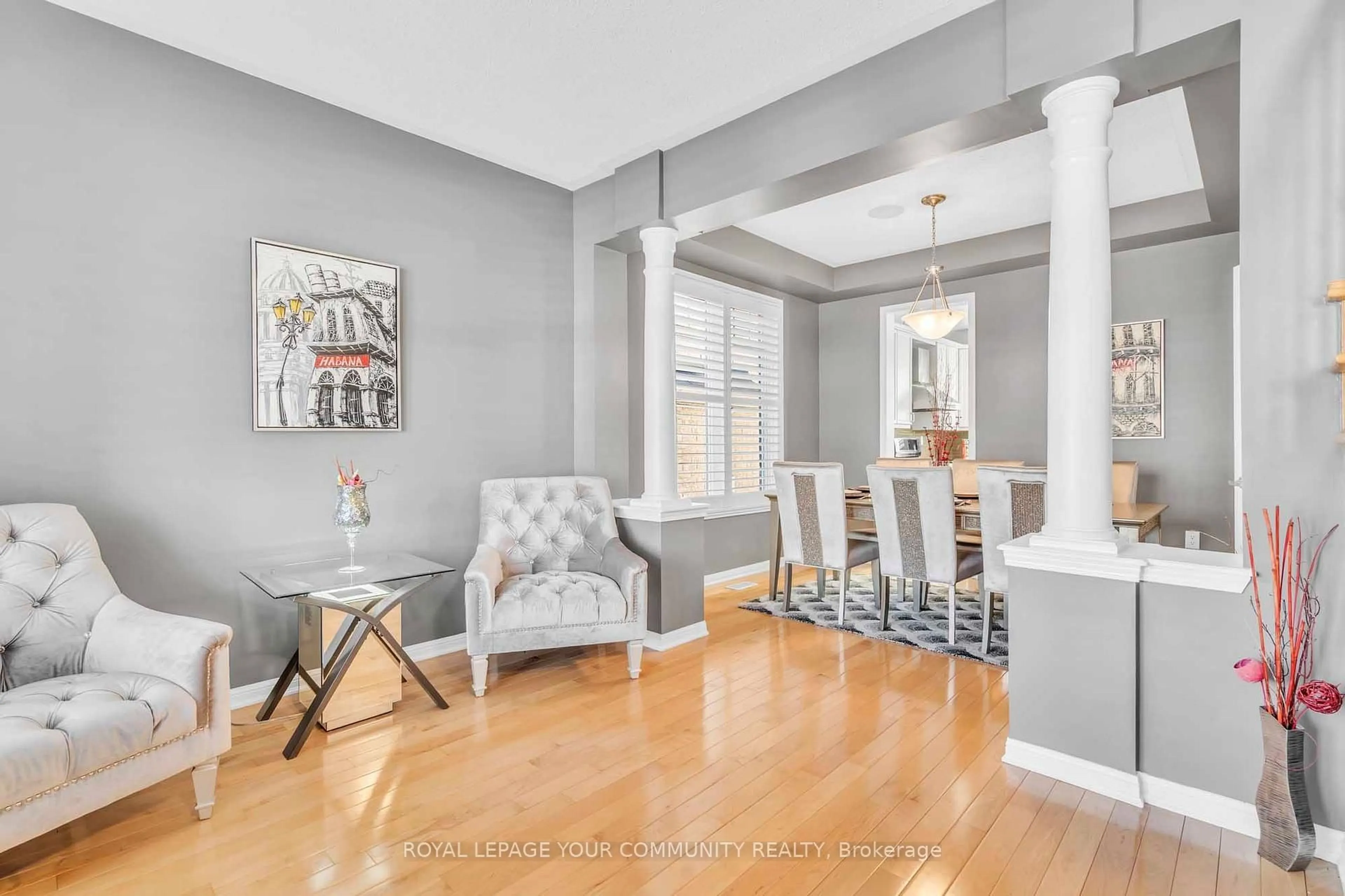 Living room with furniture, unknown for 417 Tonelli Lane, Milton Ontario L9T 0L4