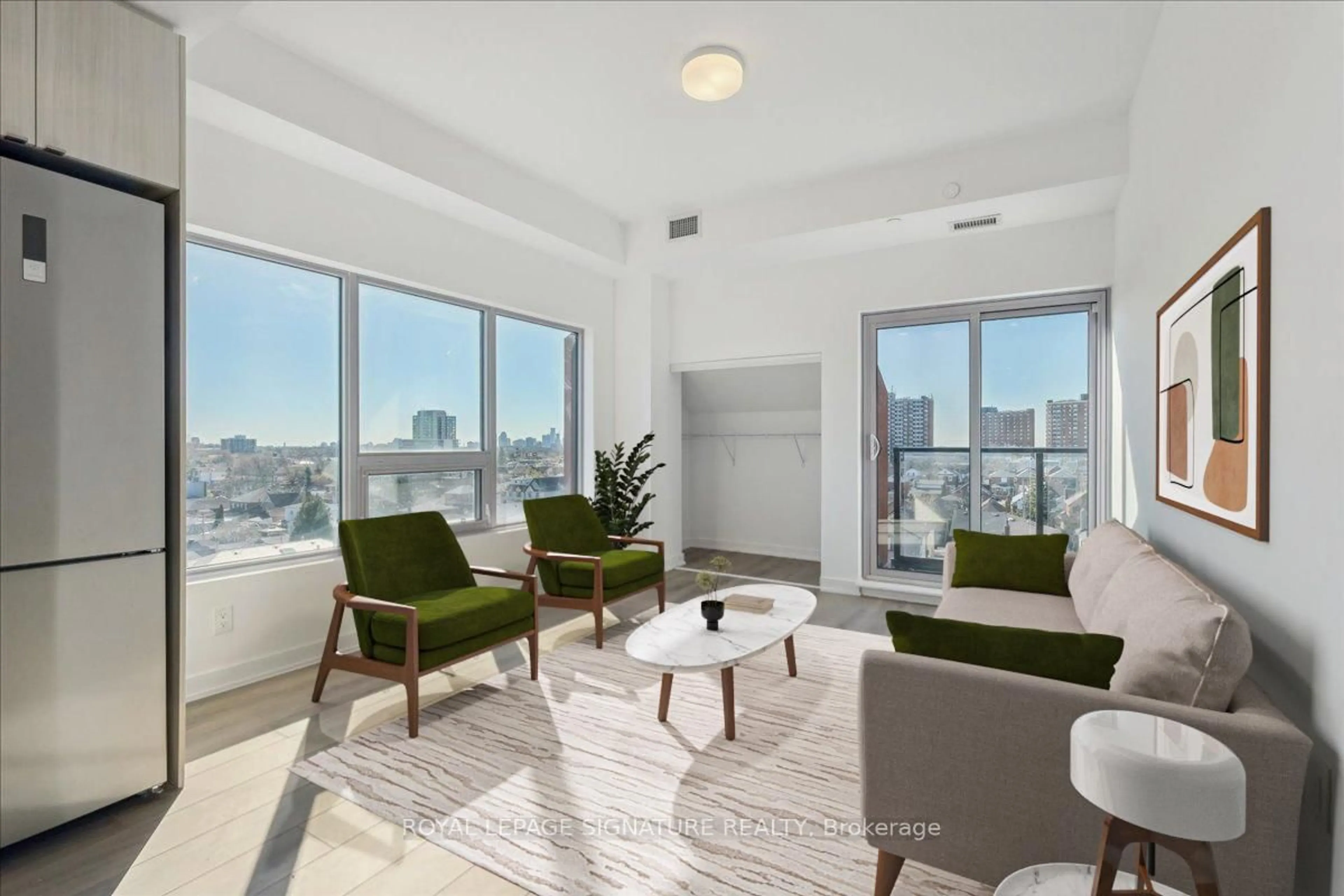 Living room with furniture, unknown for 2433 Dufferin St #701, Toronto Ontario M6E 3T3