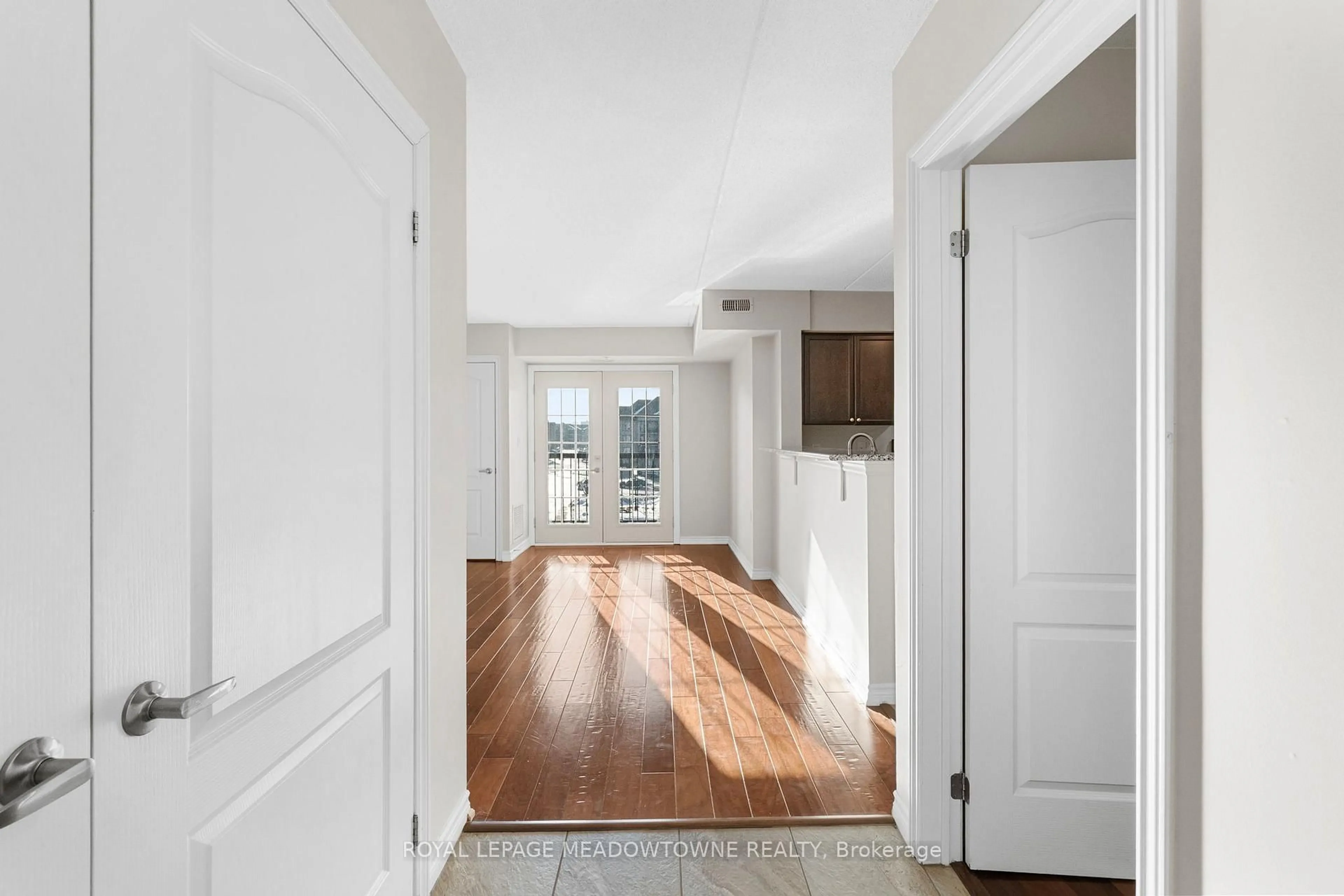 Indoor entryway for 1470 Main St #310, Milton Ontario L9T 8W6