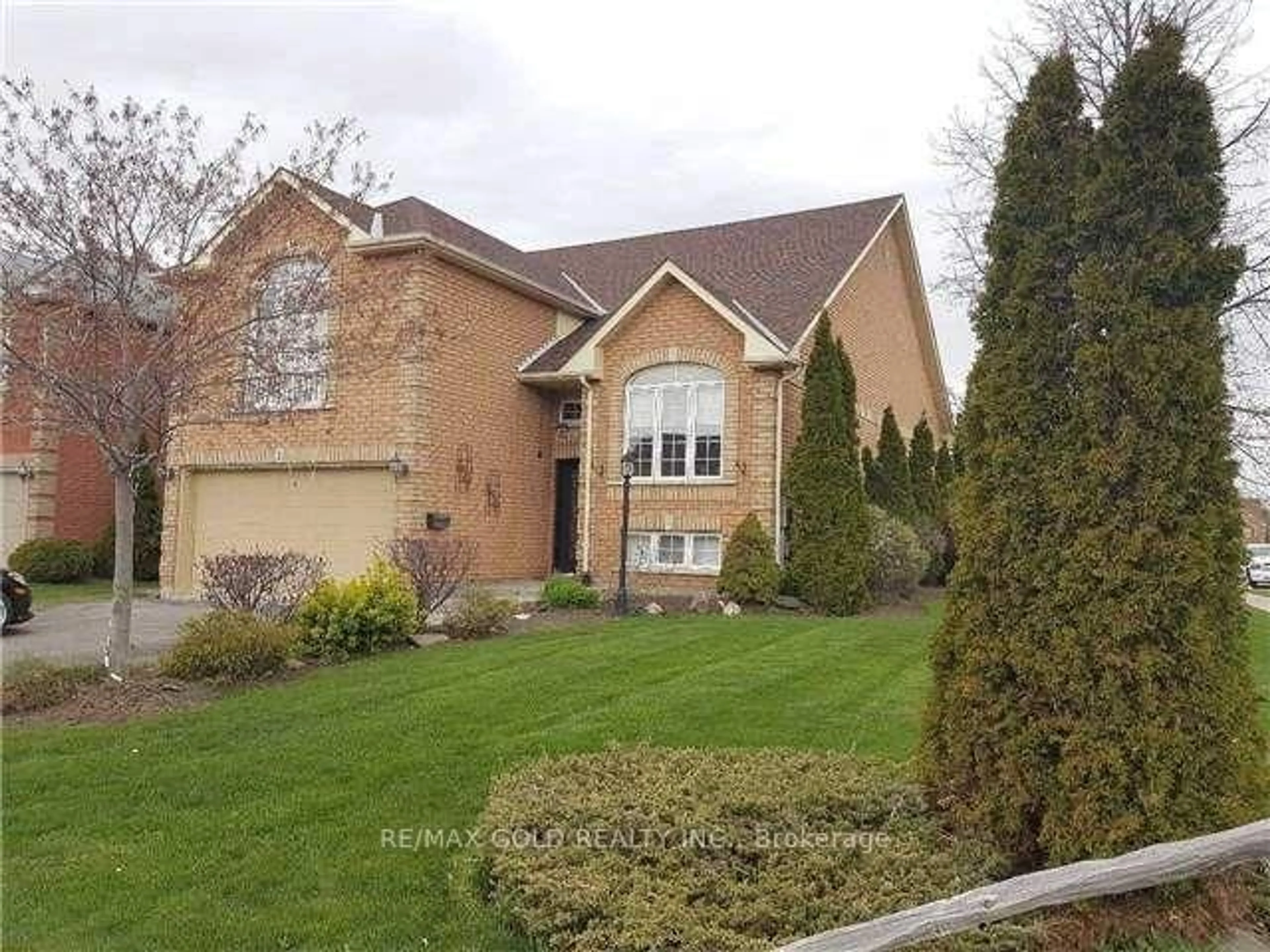Home with brick exterior material, street for 1 Spalding Gate, Brampton Ontario L6Y 4S8