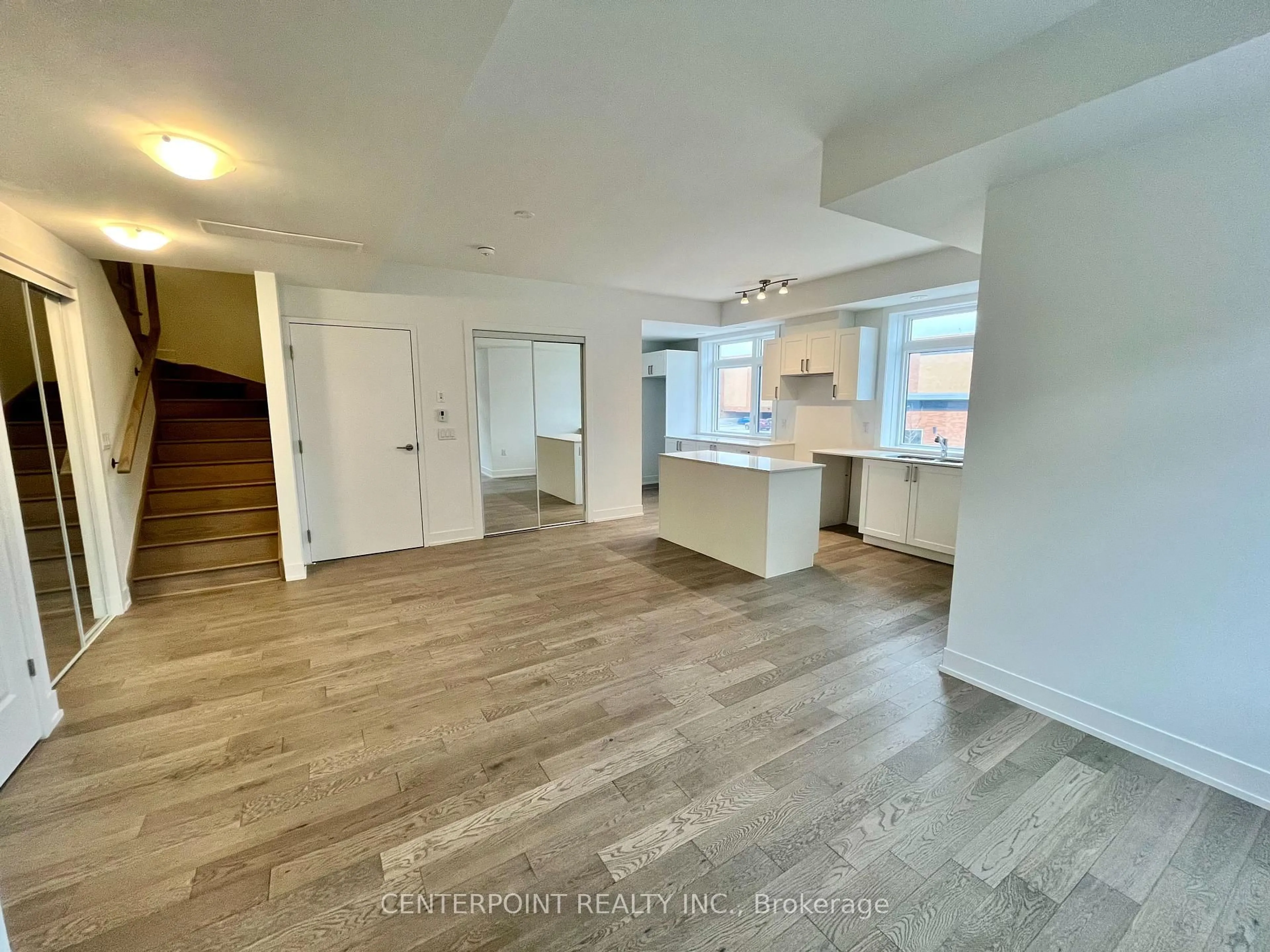 A pic of a room for 1060 Douglas Mccurdy Common #233, Mississauga Ontario L5G 0C6