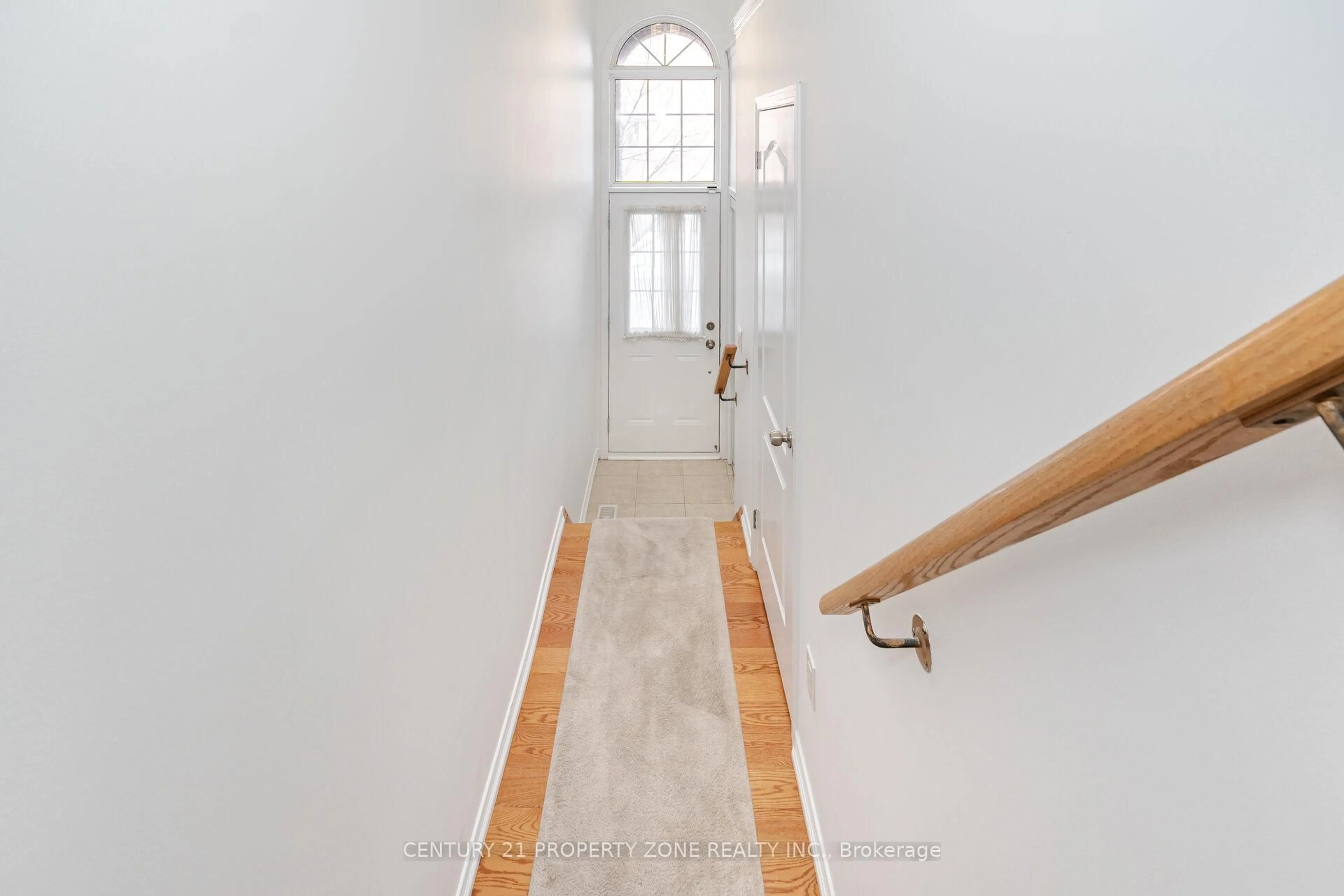 Unknown for 7186 Triumph Lane, Mississauga Ontario L5N 0C5