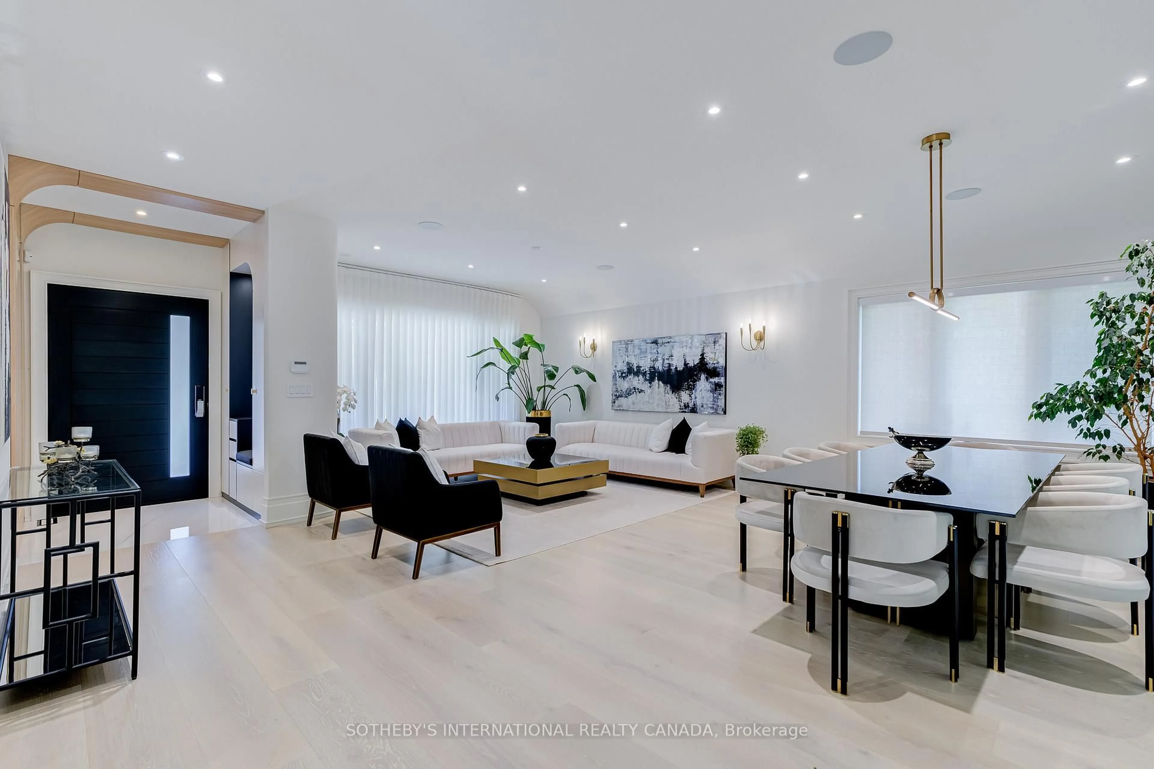 Unknown for 11 Sherin Crt, Toronto Ontario M9P 2J7