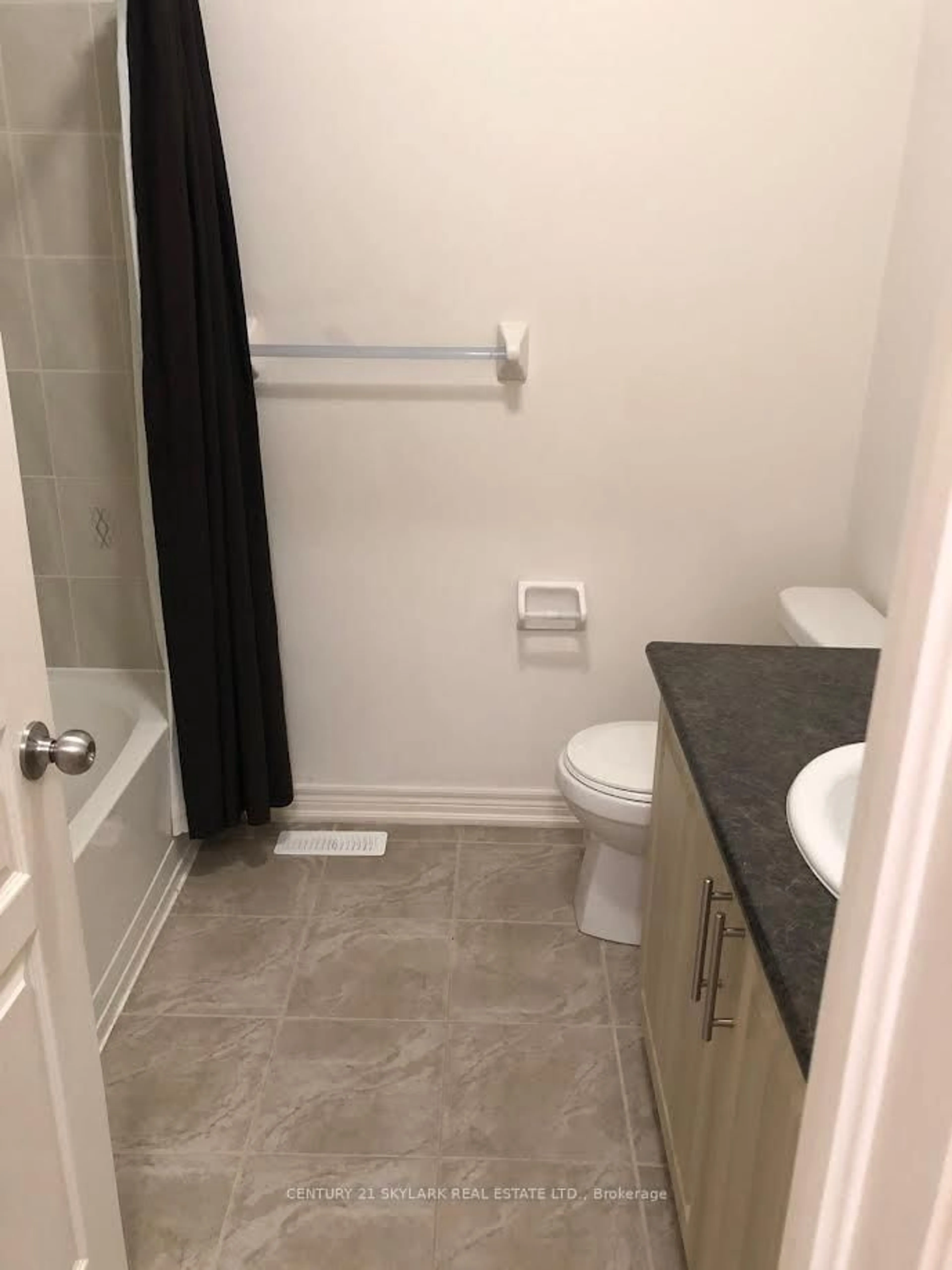 Standard bathroom, unknown for 4 Primo Rd, Brampton Ontario L7A 3Y1