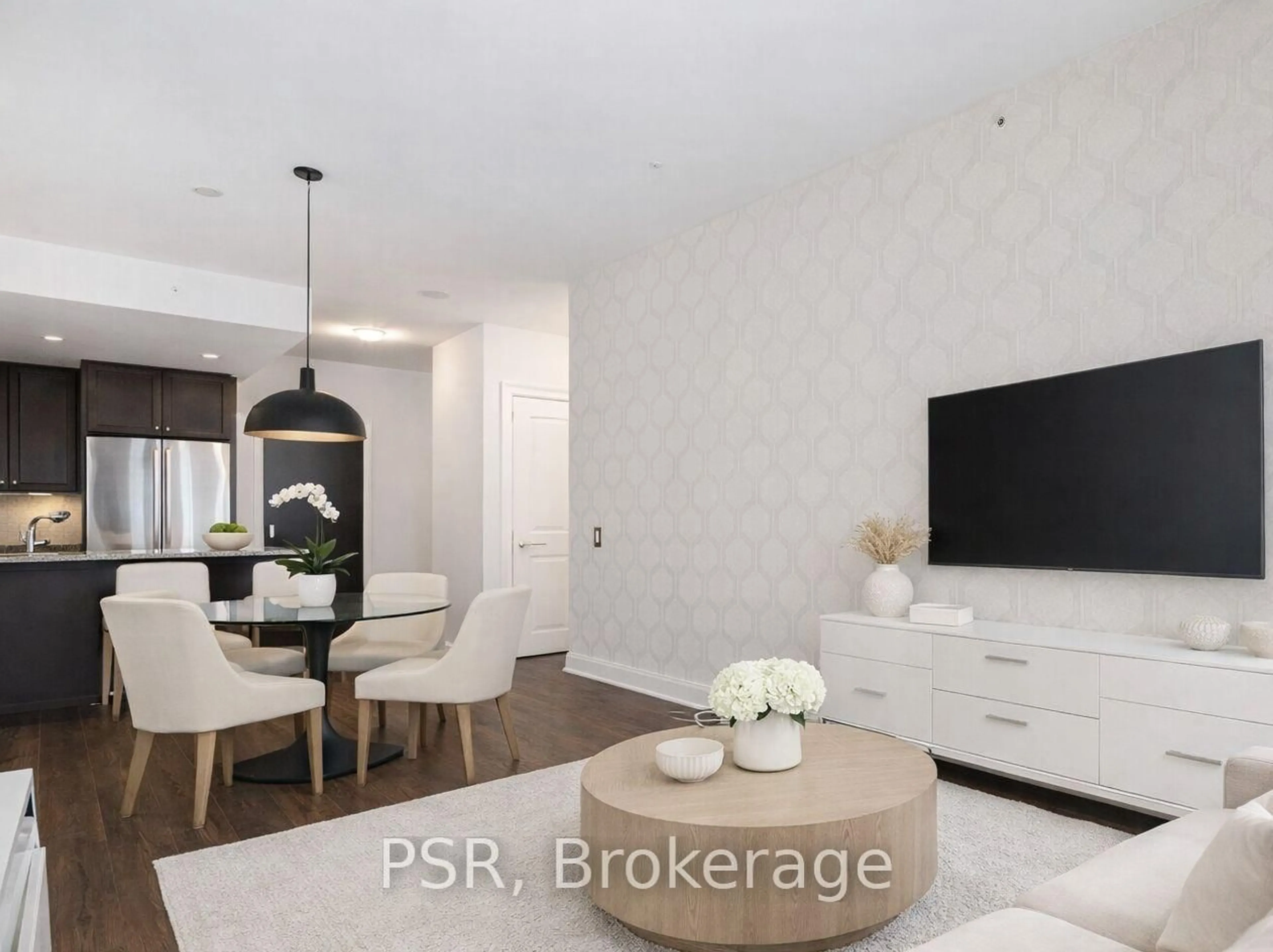 A pic of a room for 11 Bronte Rd #422, Oakville Ontario L6L 0E1