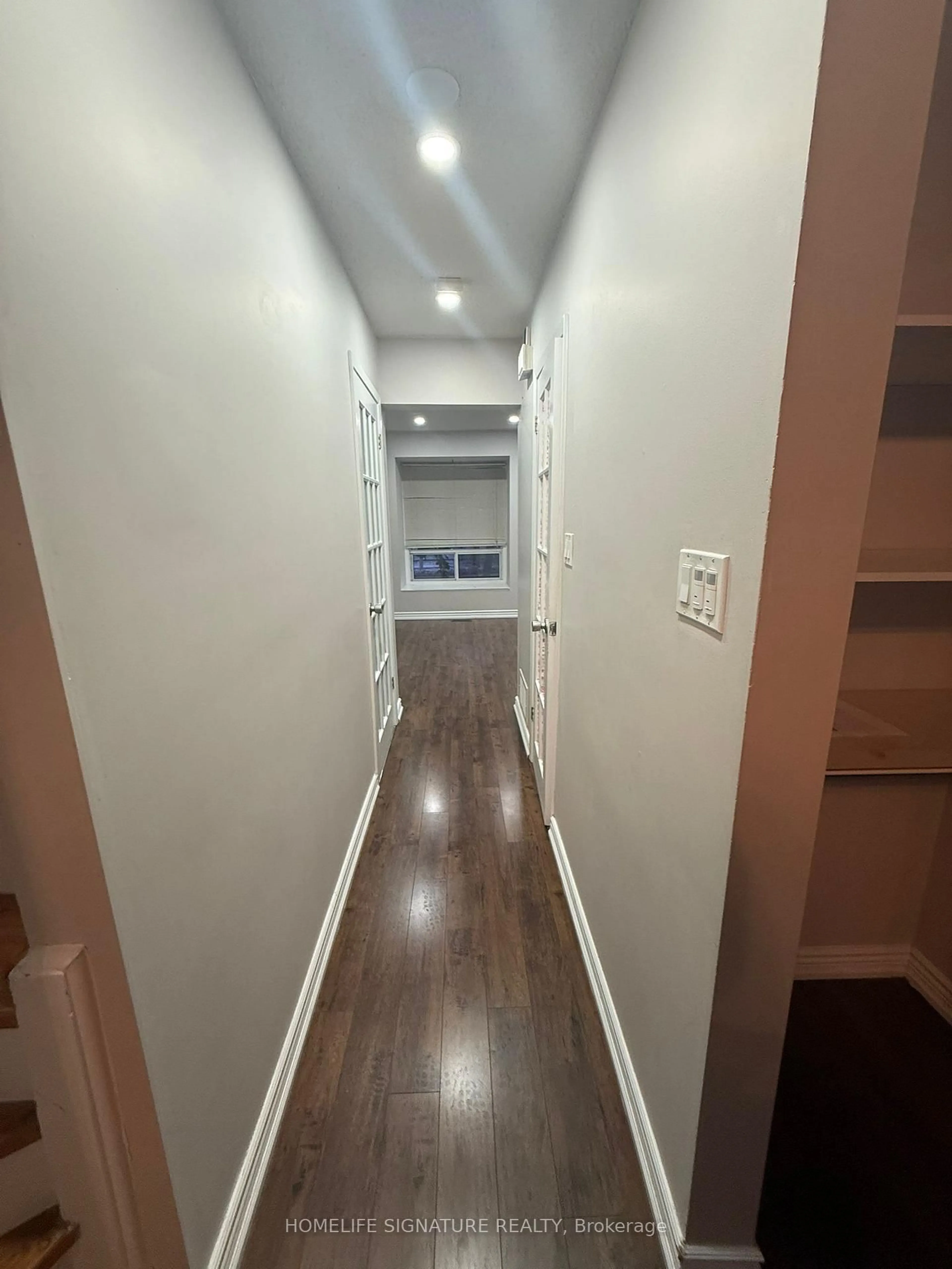 Unknown for 4 Carleton Pl, Brampton Ontario L6T 3Z4