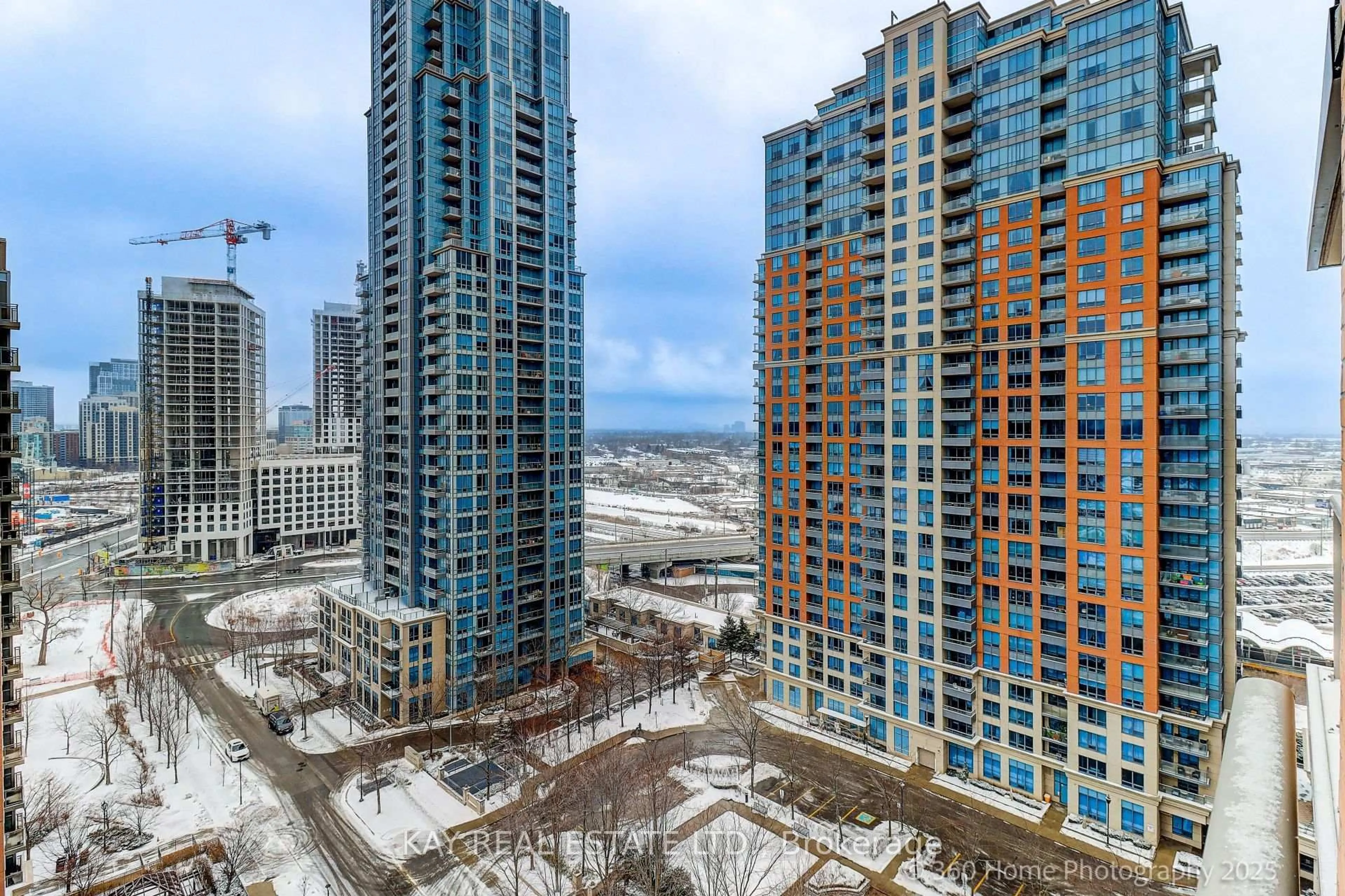 A pic from outside/outdoor area/front of a property/back of a property/a pic from drone, city buildings view from balcony for 5233 Dundas St #1526, Toronto Ontario M9B 1A6