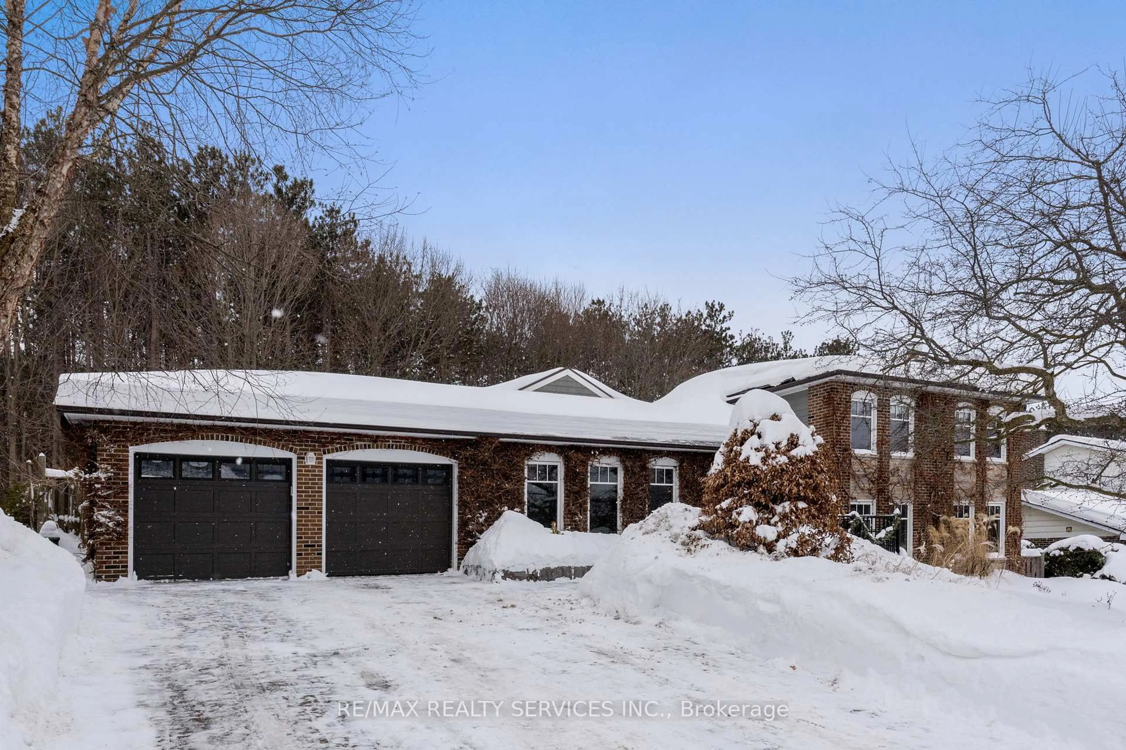 Unknown for 25 Orsi Rd, Caledon Ontario L7C 1H6