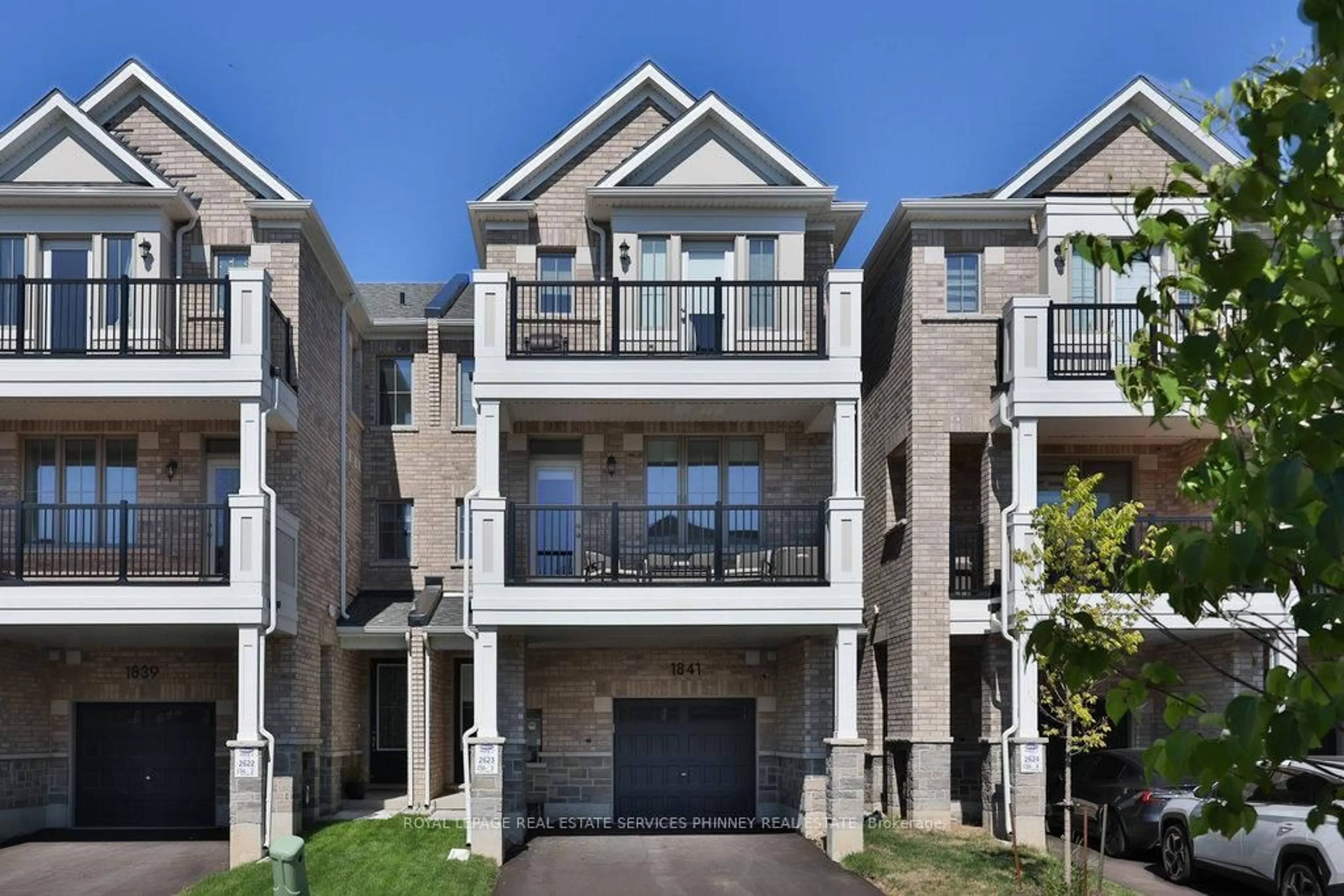 Unknown for 1841 Thames Circ, Milton Ontario L9E 2A4