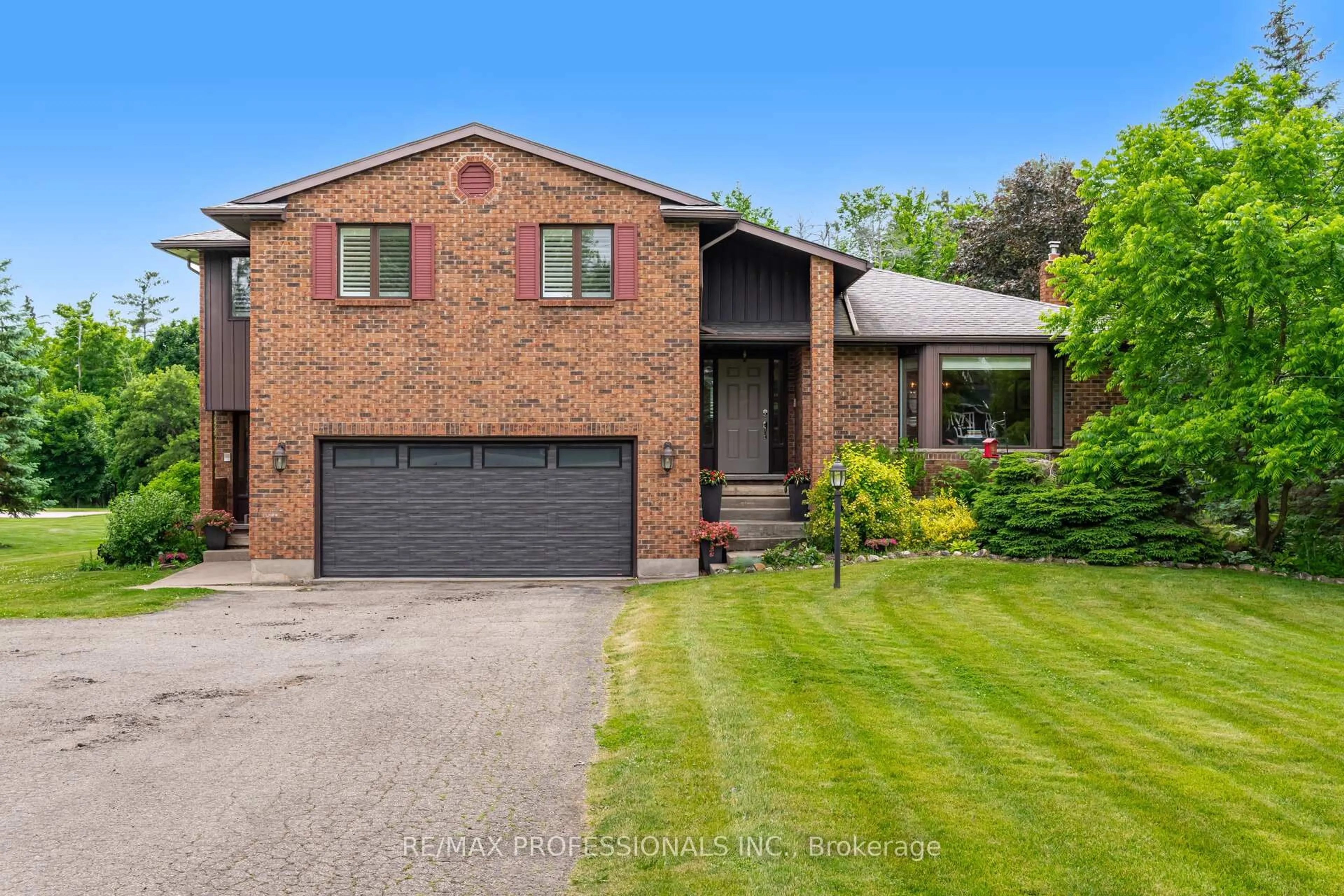 Home with brick exterior material, street for 12130 Eighth Line, Halton Hills Ontario L7G 4S4