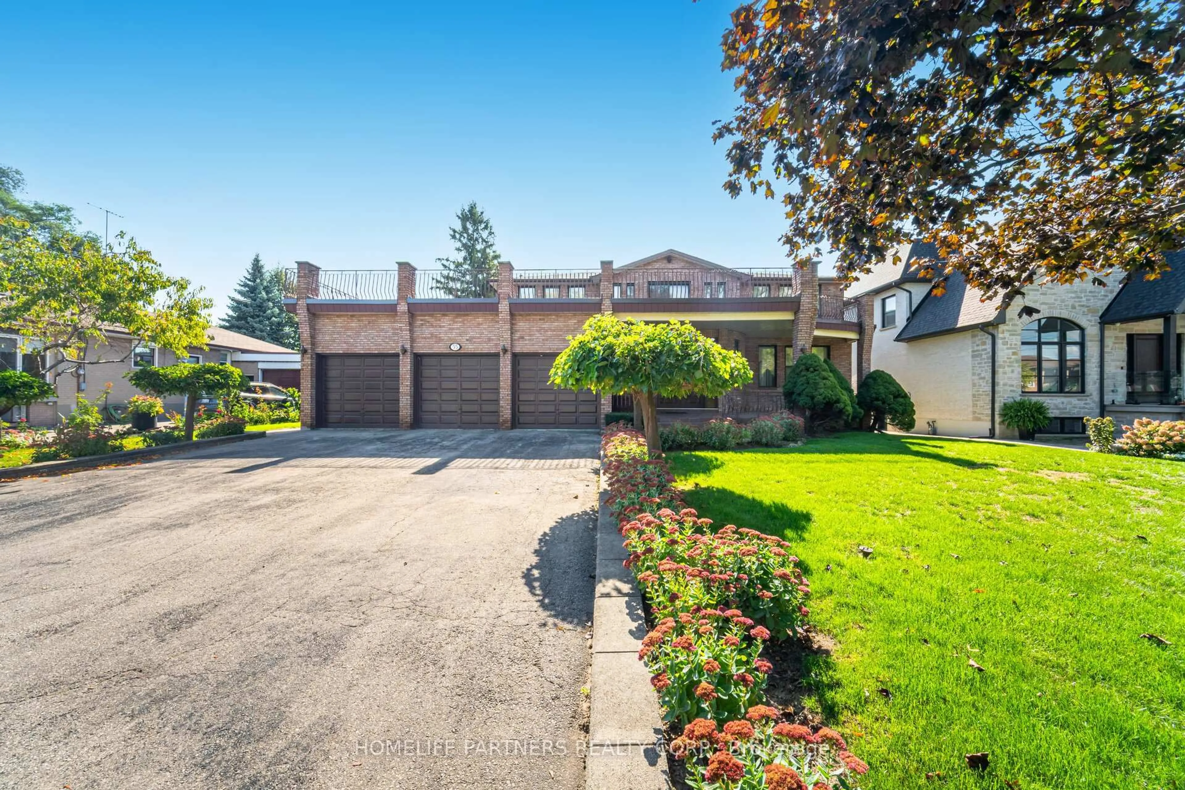 Unknown for 55 Wallasey Ave, Toronto Ontario M9M 1E1