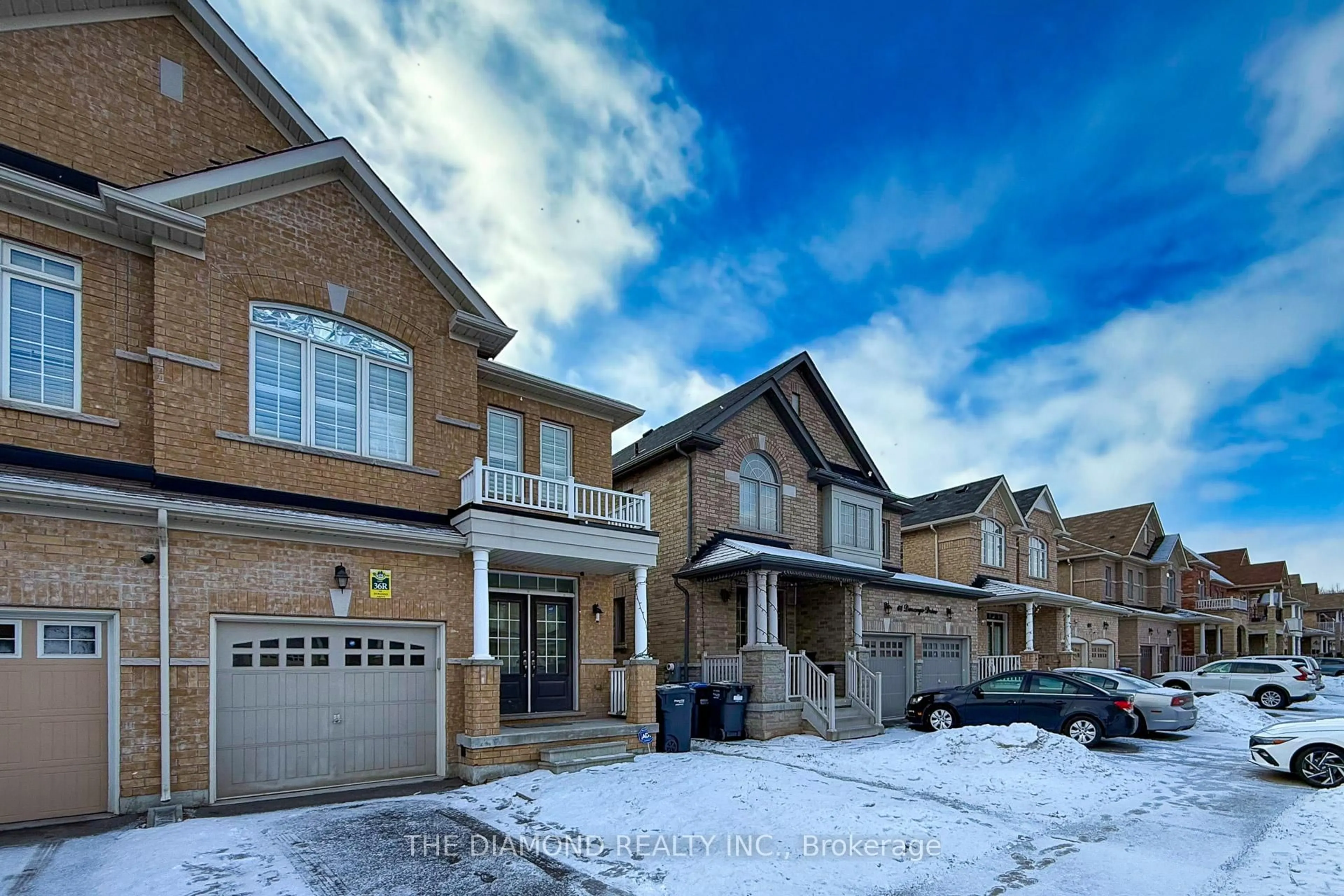 Home with brick exterior material, street for 62 Durango Dr, Brampton Ontario L6X 5G9