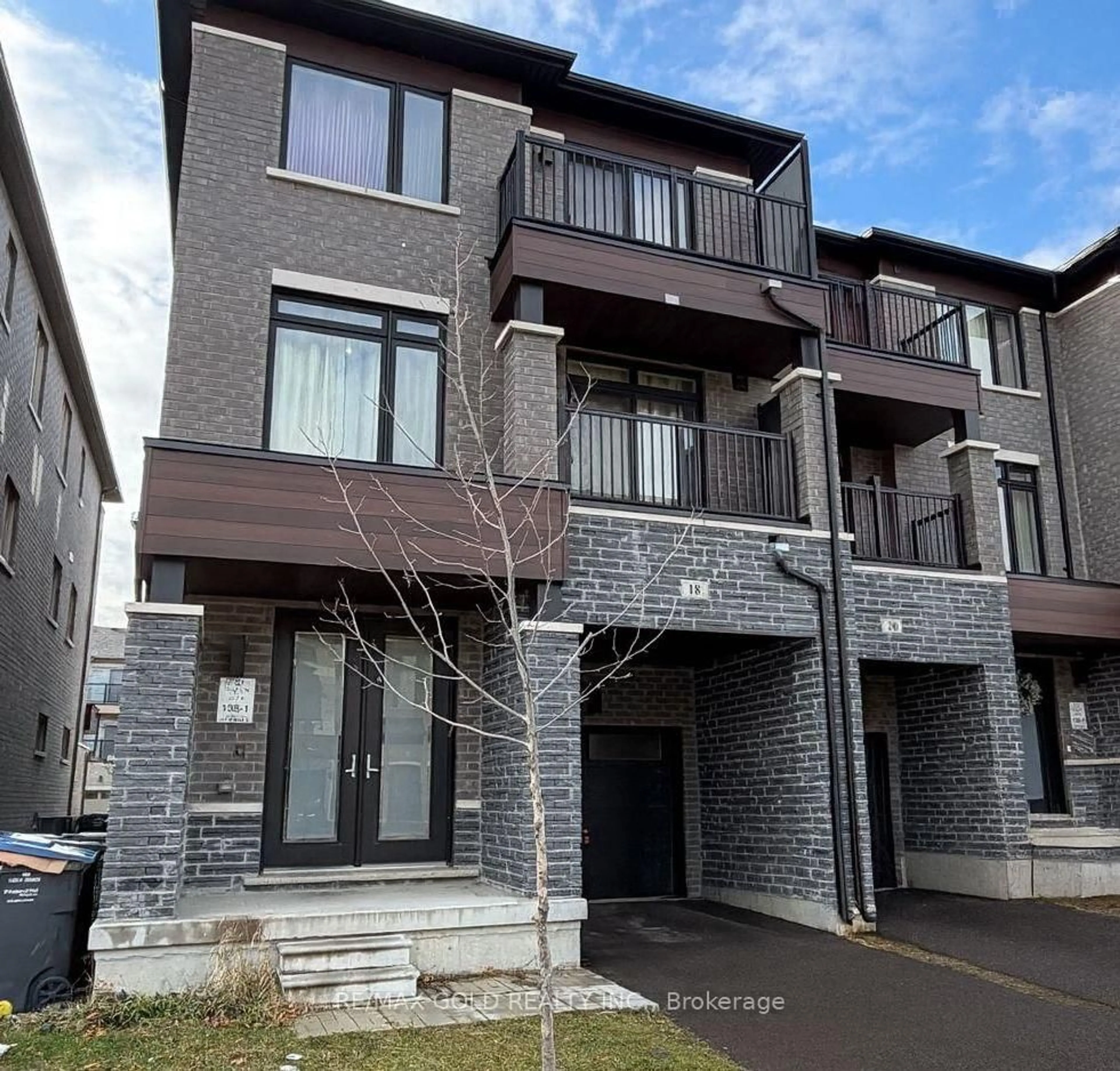 Home with brick exterior material, building for 18 Haydrop Rd, Brampton Ontario L6P 4P3