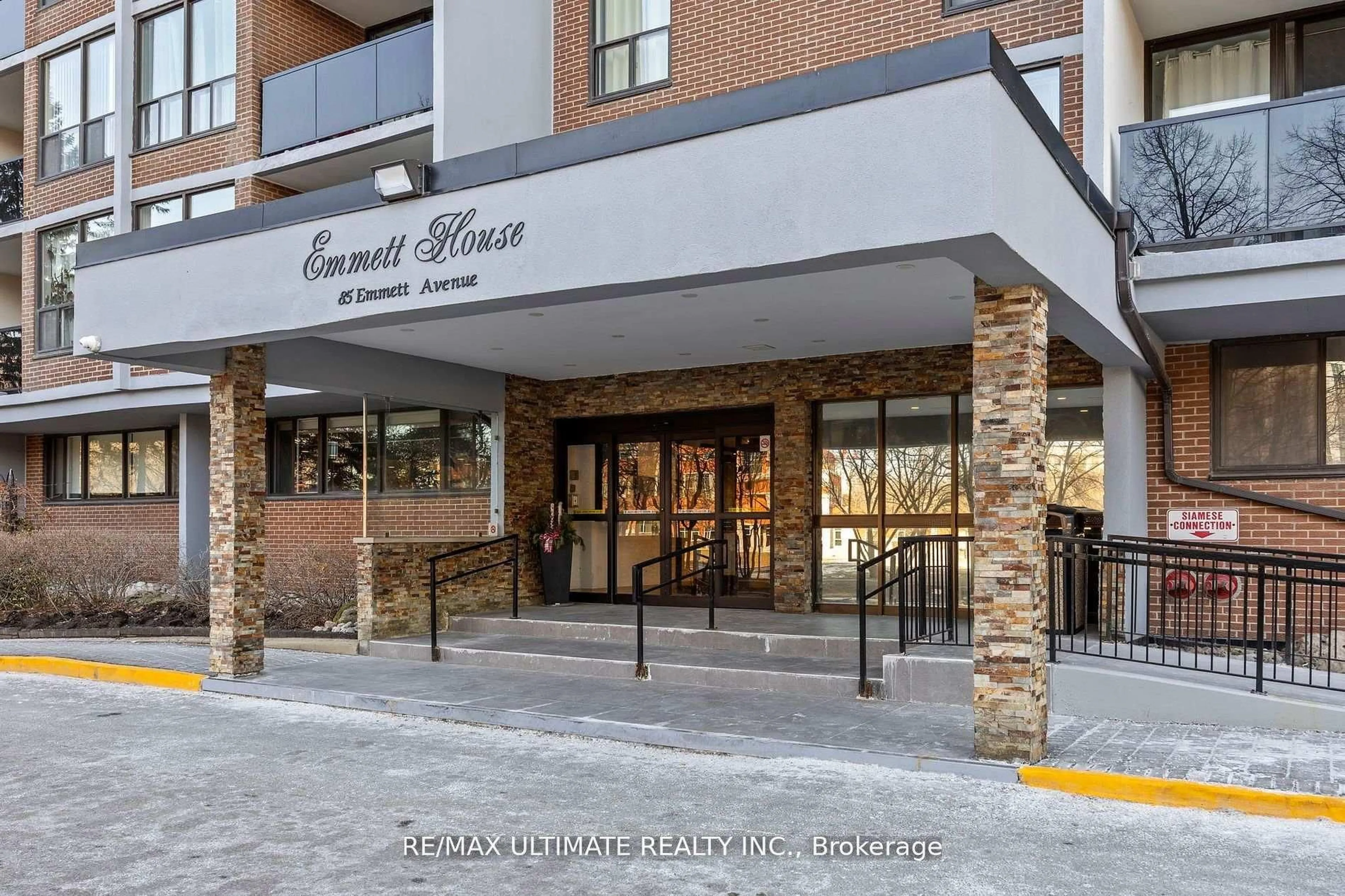 Indoor foyer for 85 Emmett Ave ##1807, Toronto Ontario M6M 5A2