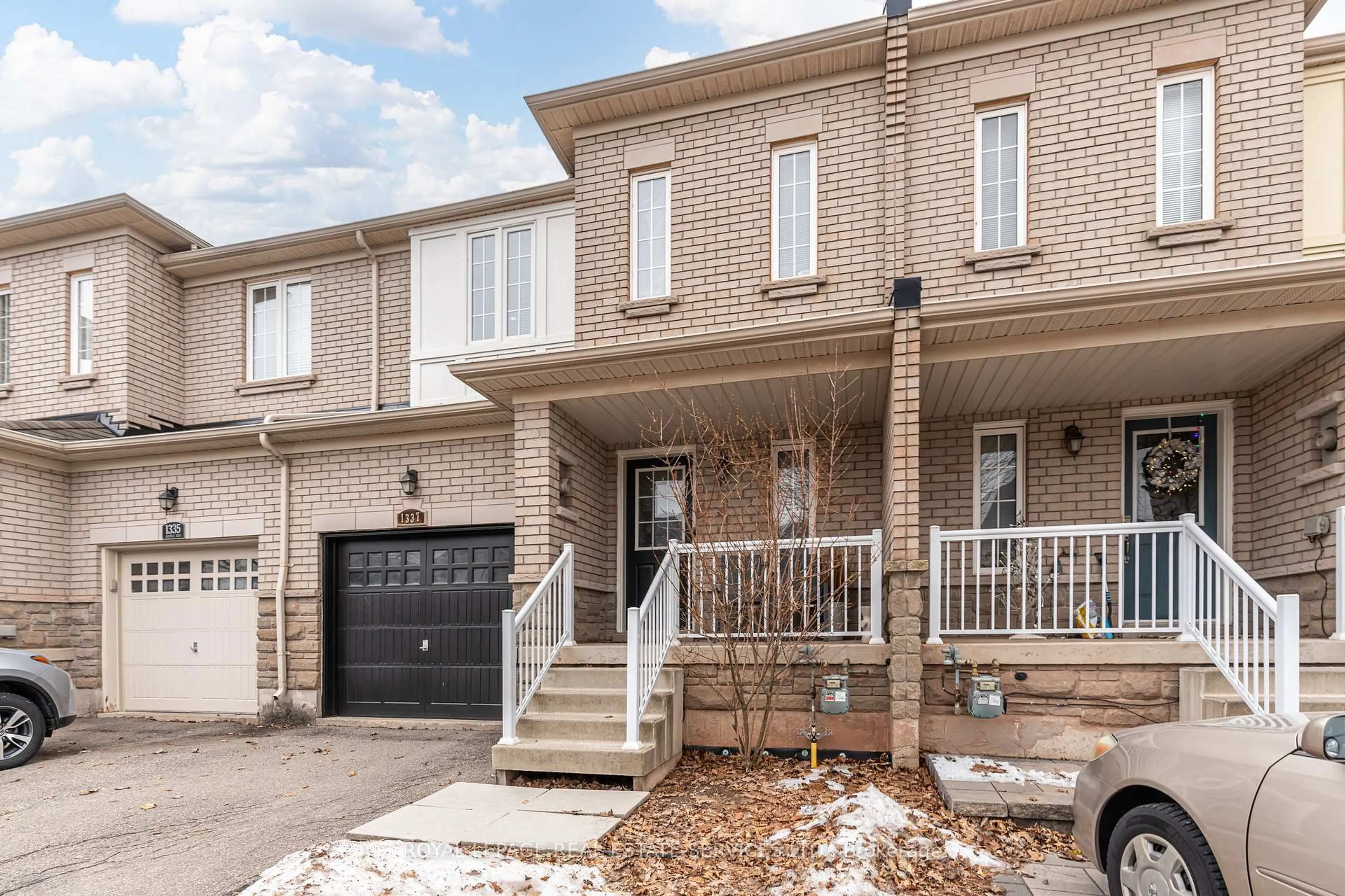 Home with brick exterior material, street for 1337 Kestell Blvd, Oakville Ontario L6H 0C8