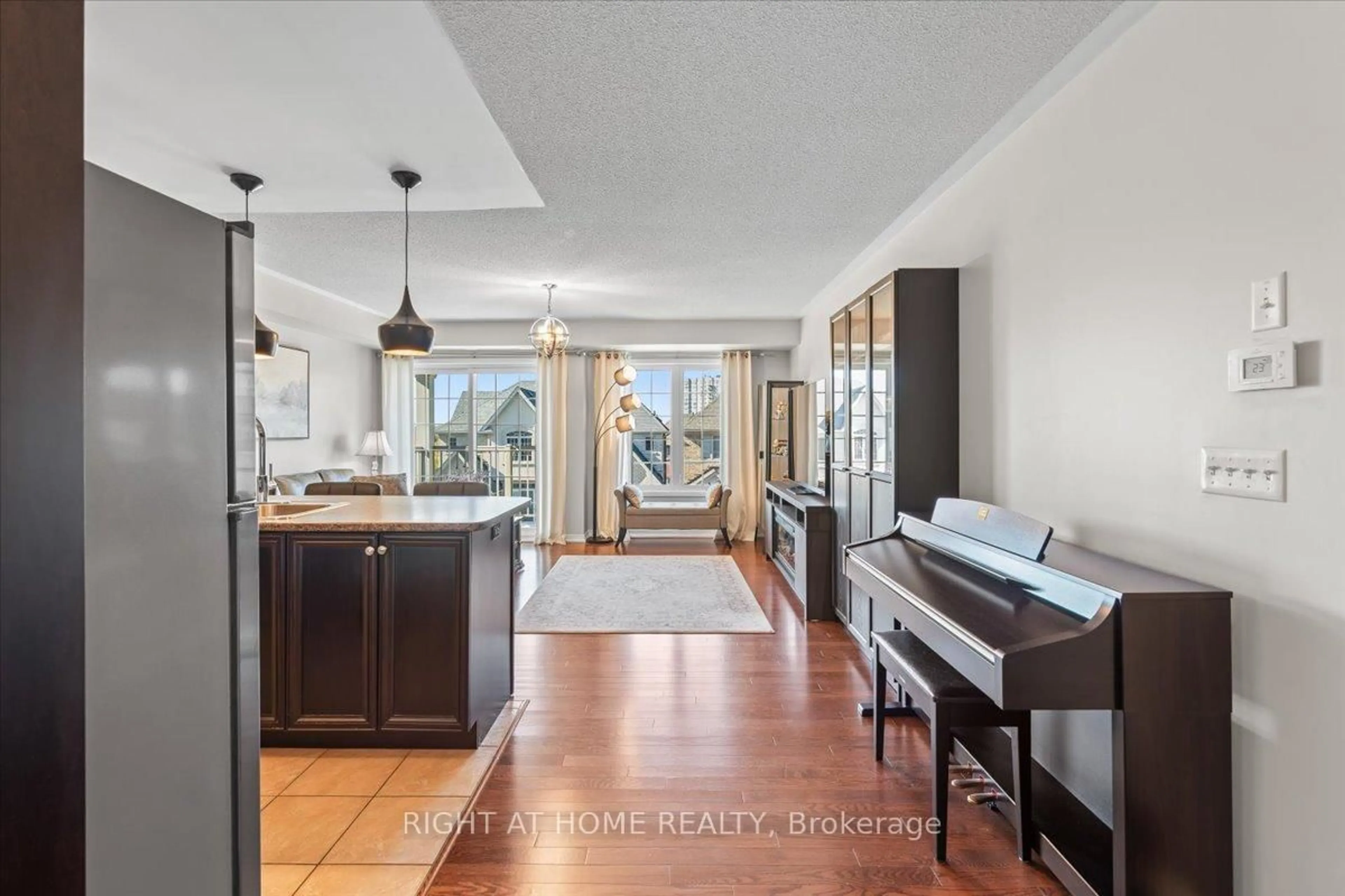 Open concept kitchen, unknown for 149 Isaac Devins Blvd #11, Toronto Ontario M9M 0C5