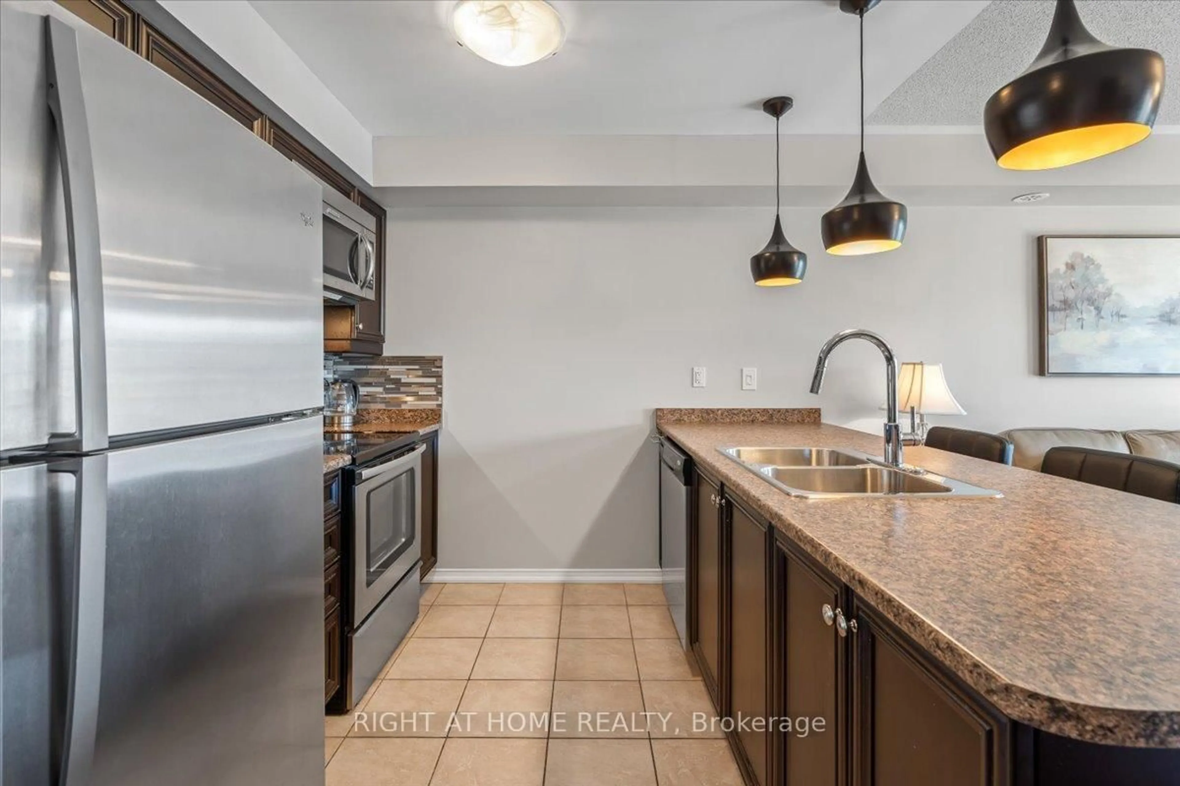 Standard kitchen, ceramic/tile floor for 149 Isaac Devins Blvd #11, Toronto Ontario M9M 0C5