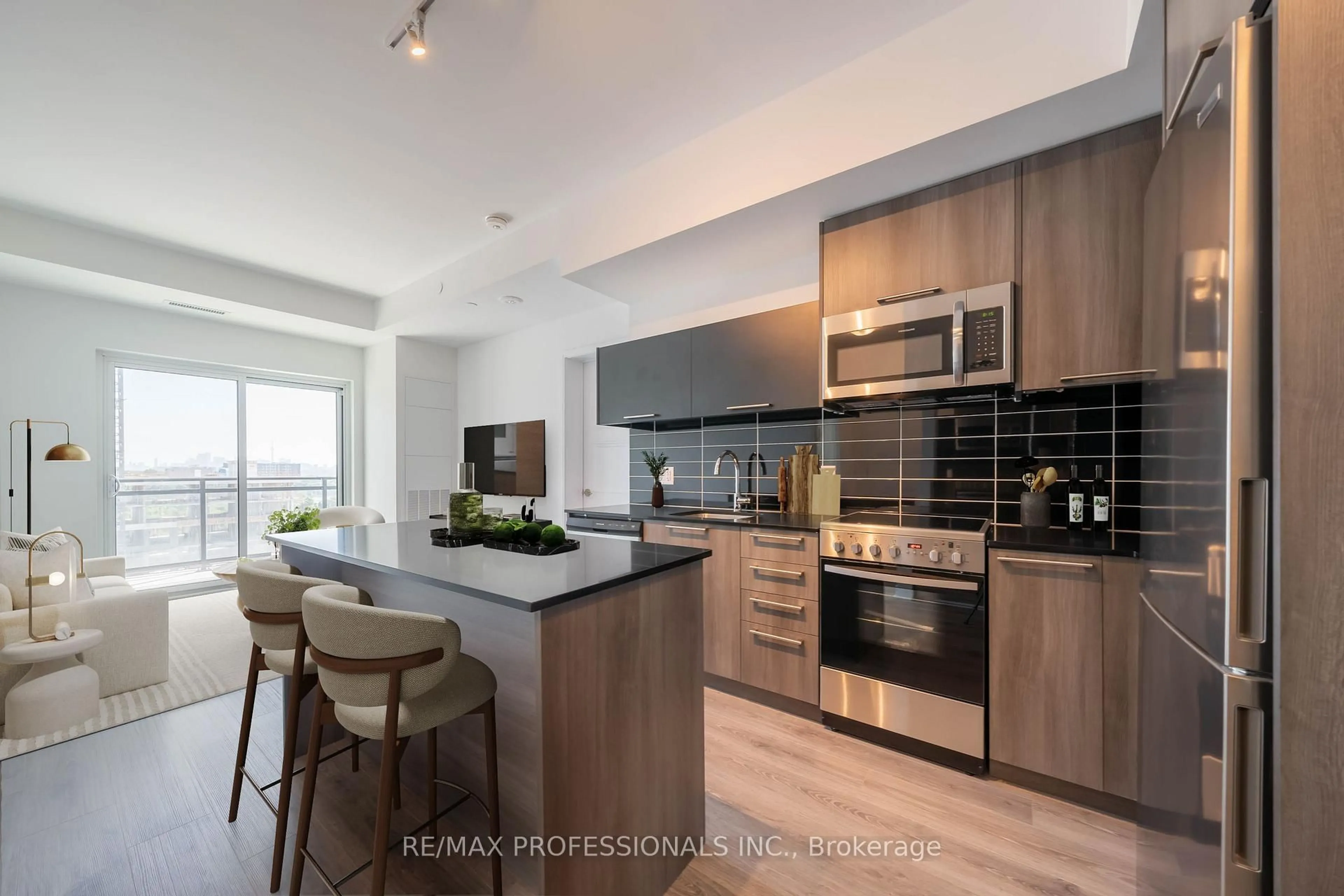 Open concept kitchen, unknown for 25 Neighbourhood Lane #901, Toronto Ontario M9Y 0C4