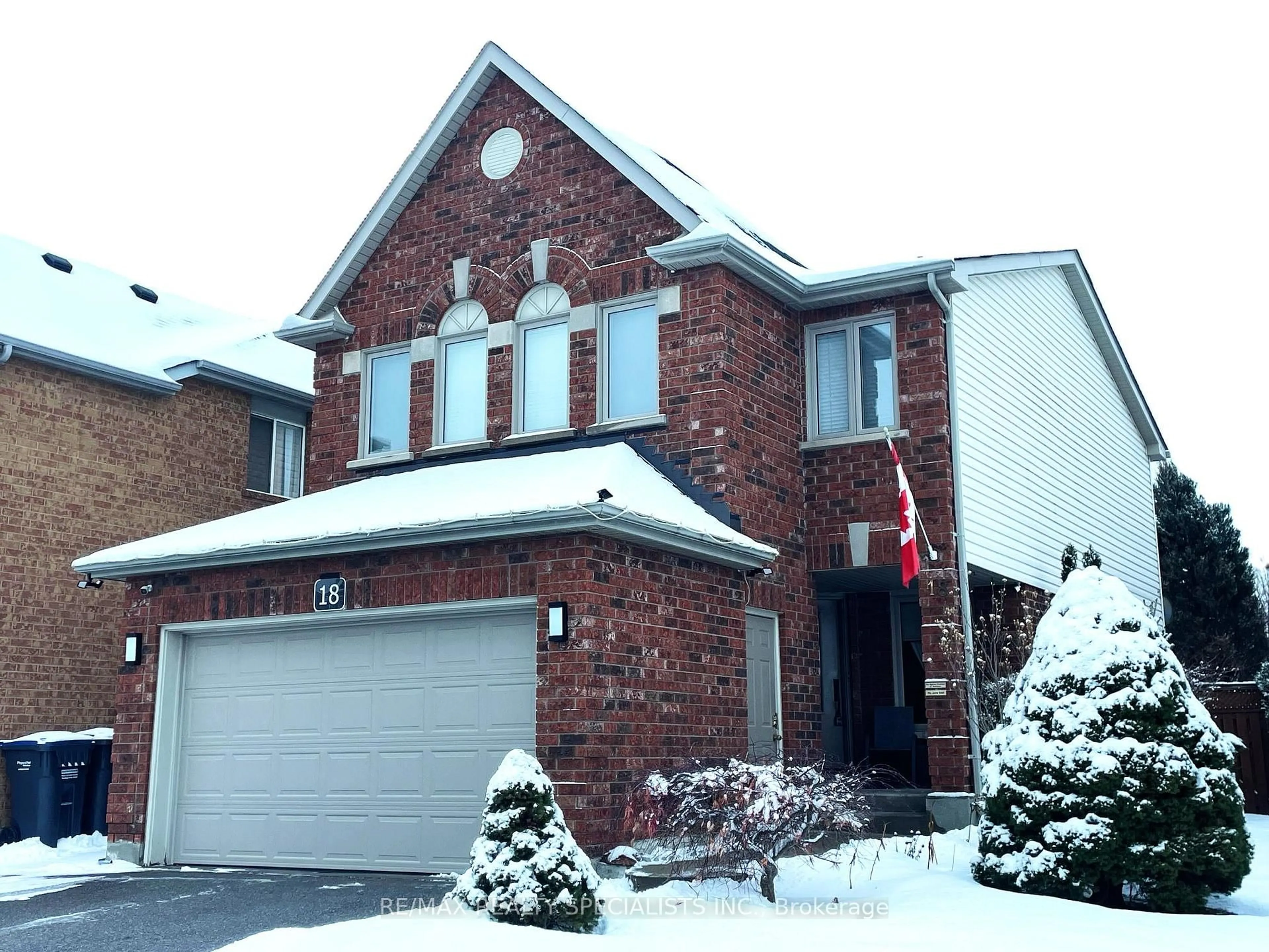 Home with brick exterior material, street for 18 Willow Park Dr, Brampton Ontario L6R 2M9