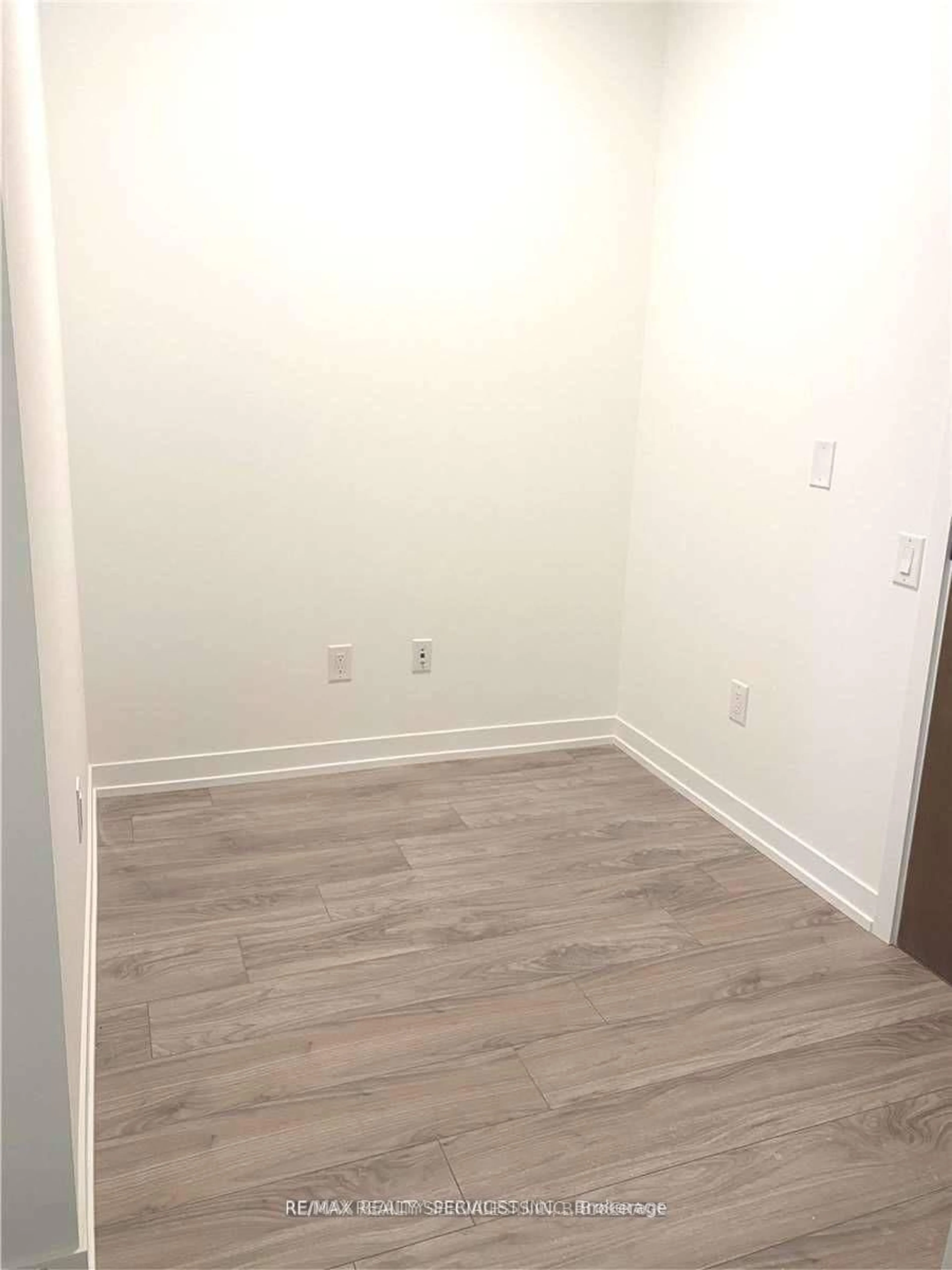 A pic of a room for 4065 Confederation Pkwy #1511, Mississauga Ontario L5B 0L4