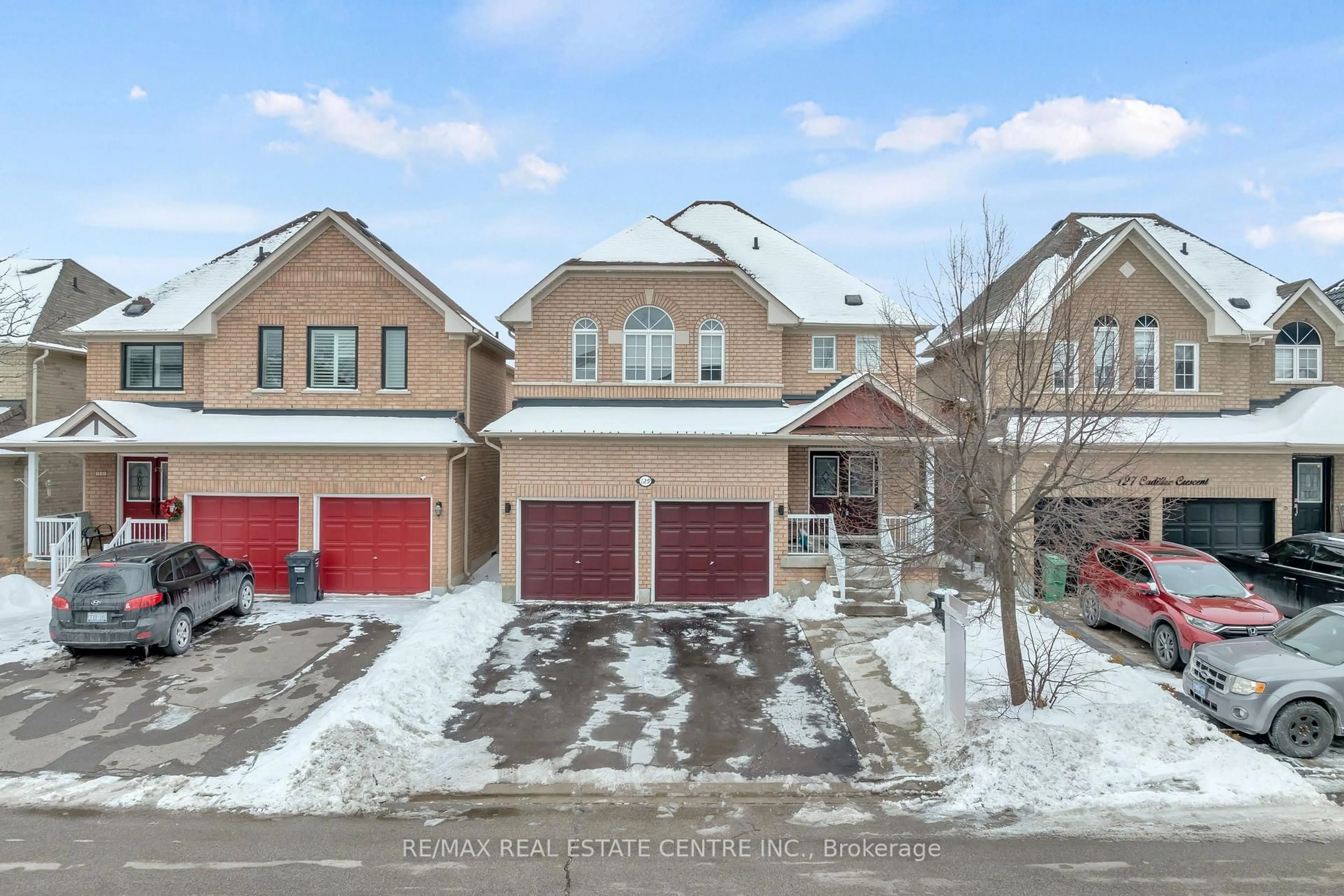 A pic from outside/outdoor area/front of a property/back of a property/a pic from drone, street for 129 Cadillac Cres, Brampton Ontario L7A 3B3