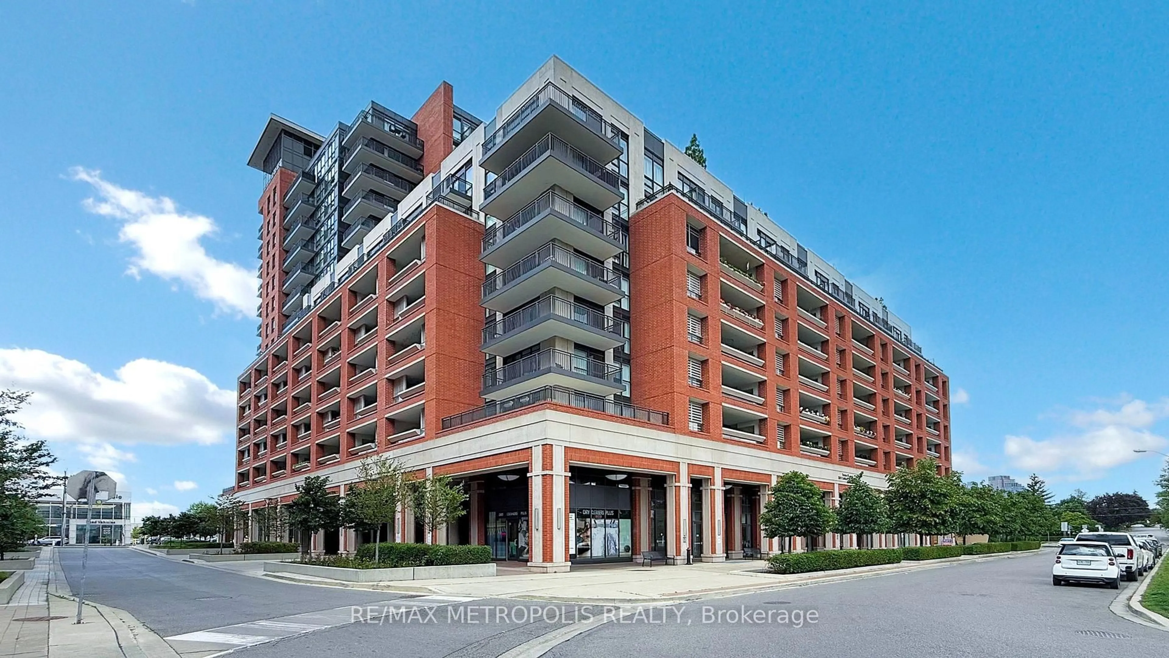 Unknown for 3091 Dufferin Ave #833, Toronto Ontario M6A 0C4