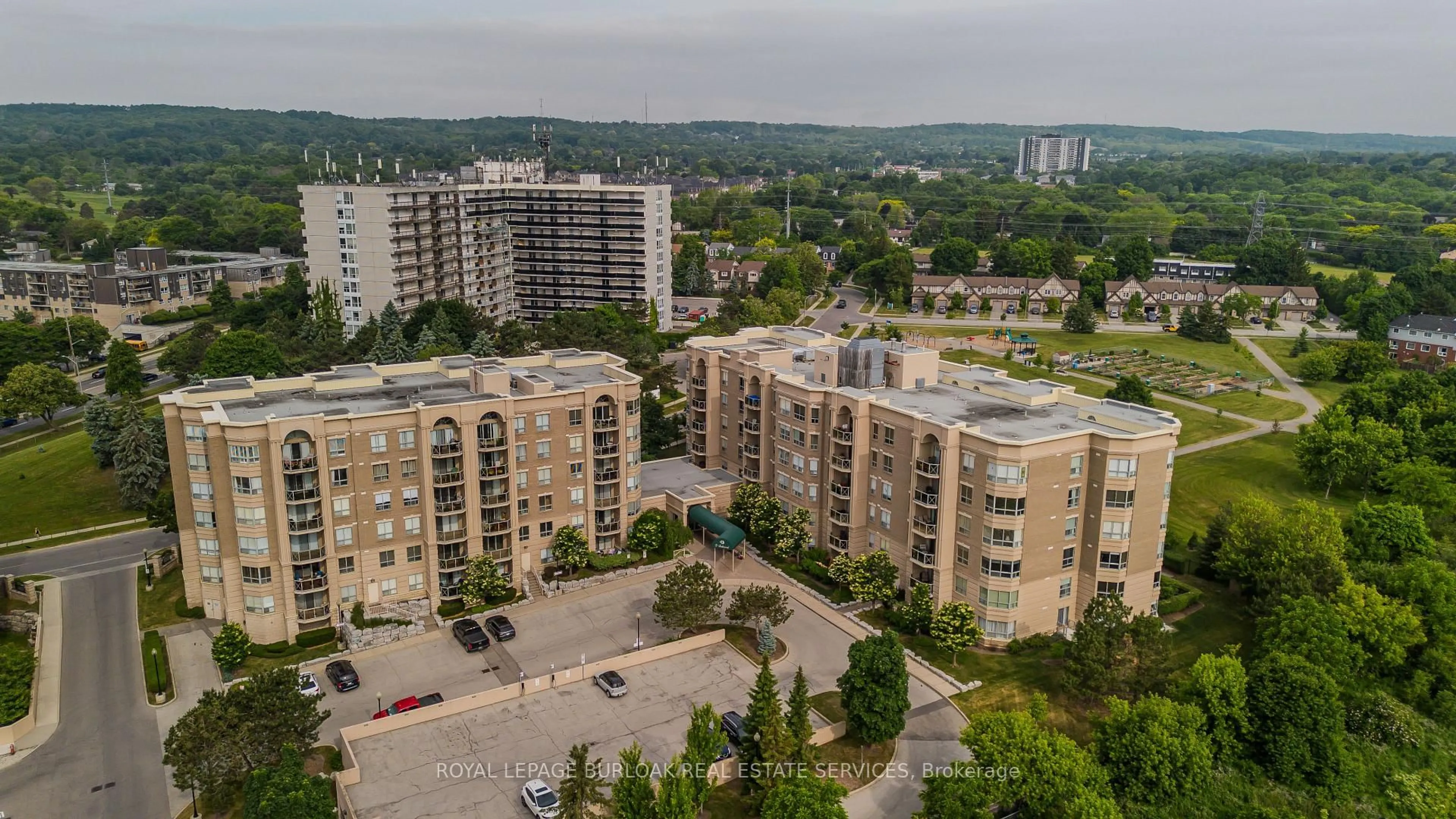 A pic from outside/outdoor area/front of a property/back of a property/a pic from drone, city buildings view from balcony for 2075 Amherst Heights Dr #401, Burlington Ontario L7P 5B8