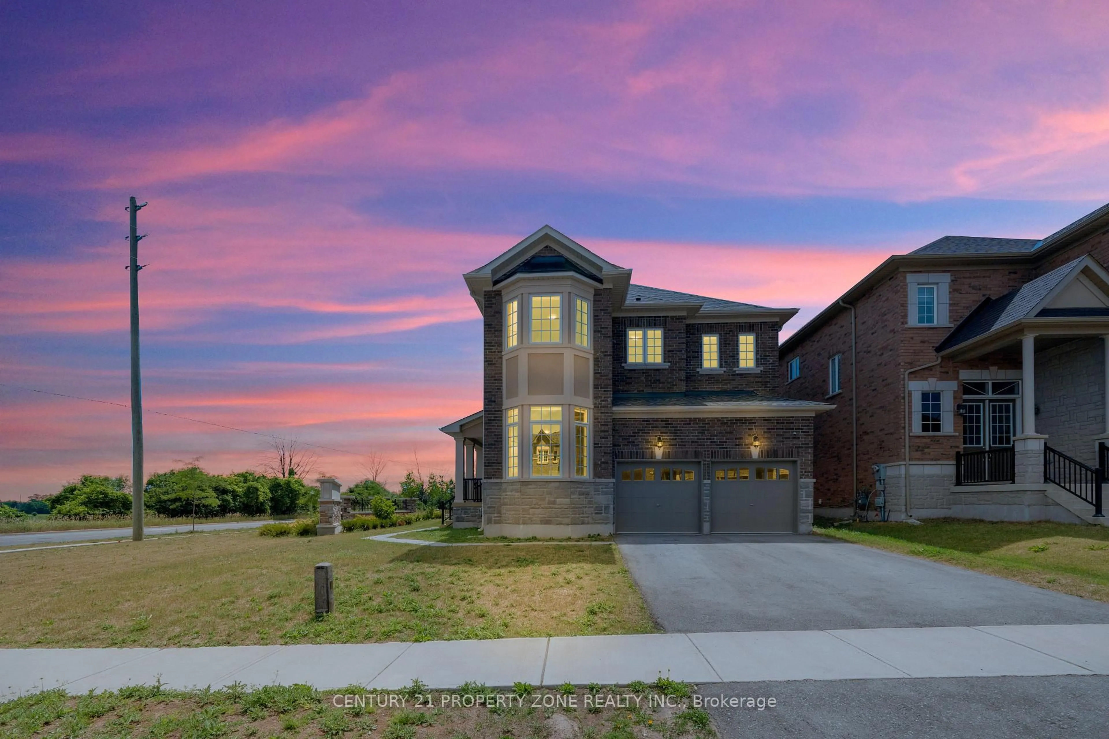 Home with brick exterior material, street for 10096 Tenth Line, Halton Hills Ontario L7G 4S7