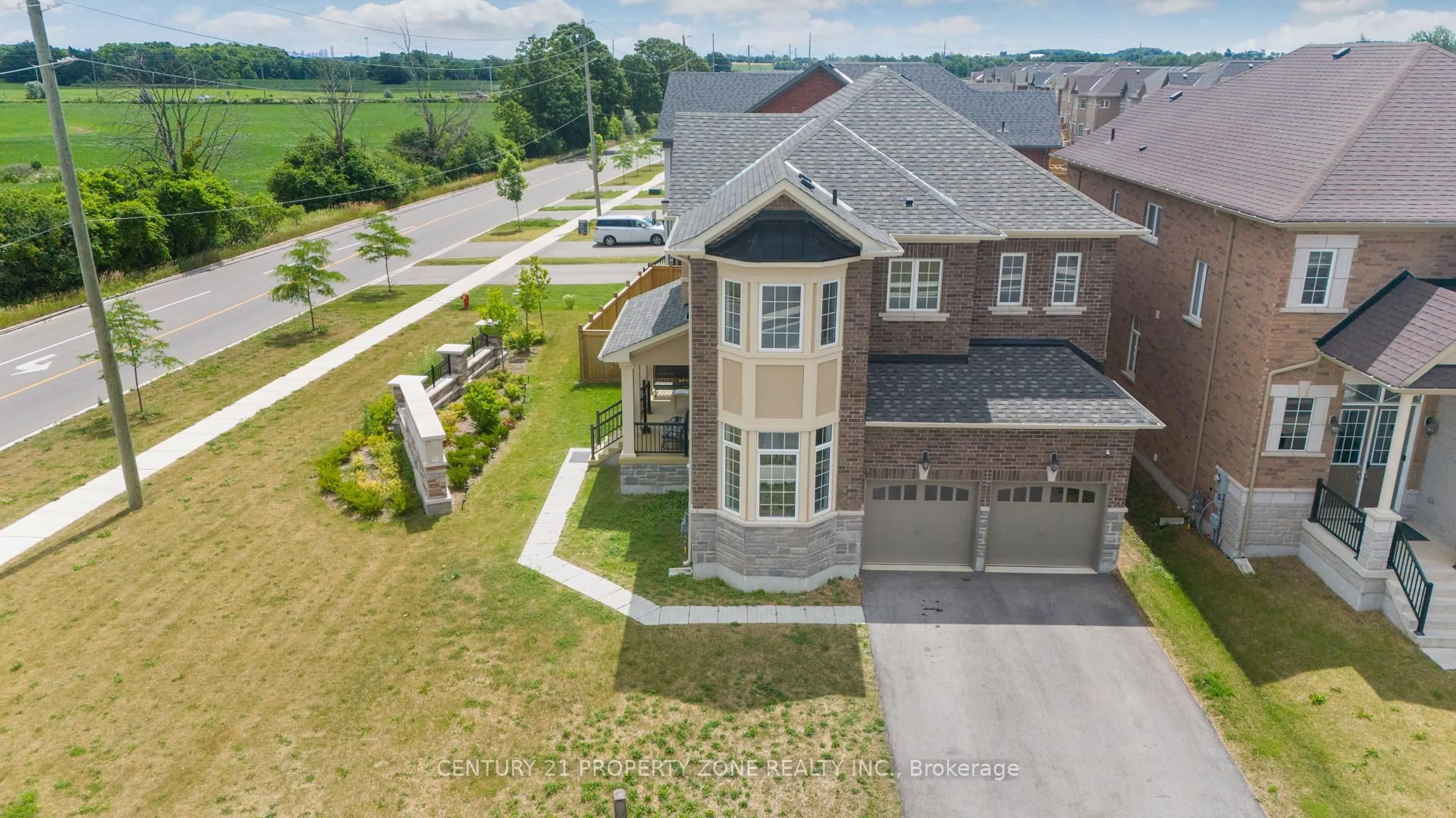 A pic from outside/outdoor area/front of a property/back of a property/a pic from drone, street for 10096 Tenth Line, Halton Hills Ontario L7G 4S7