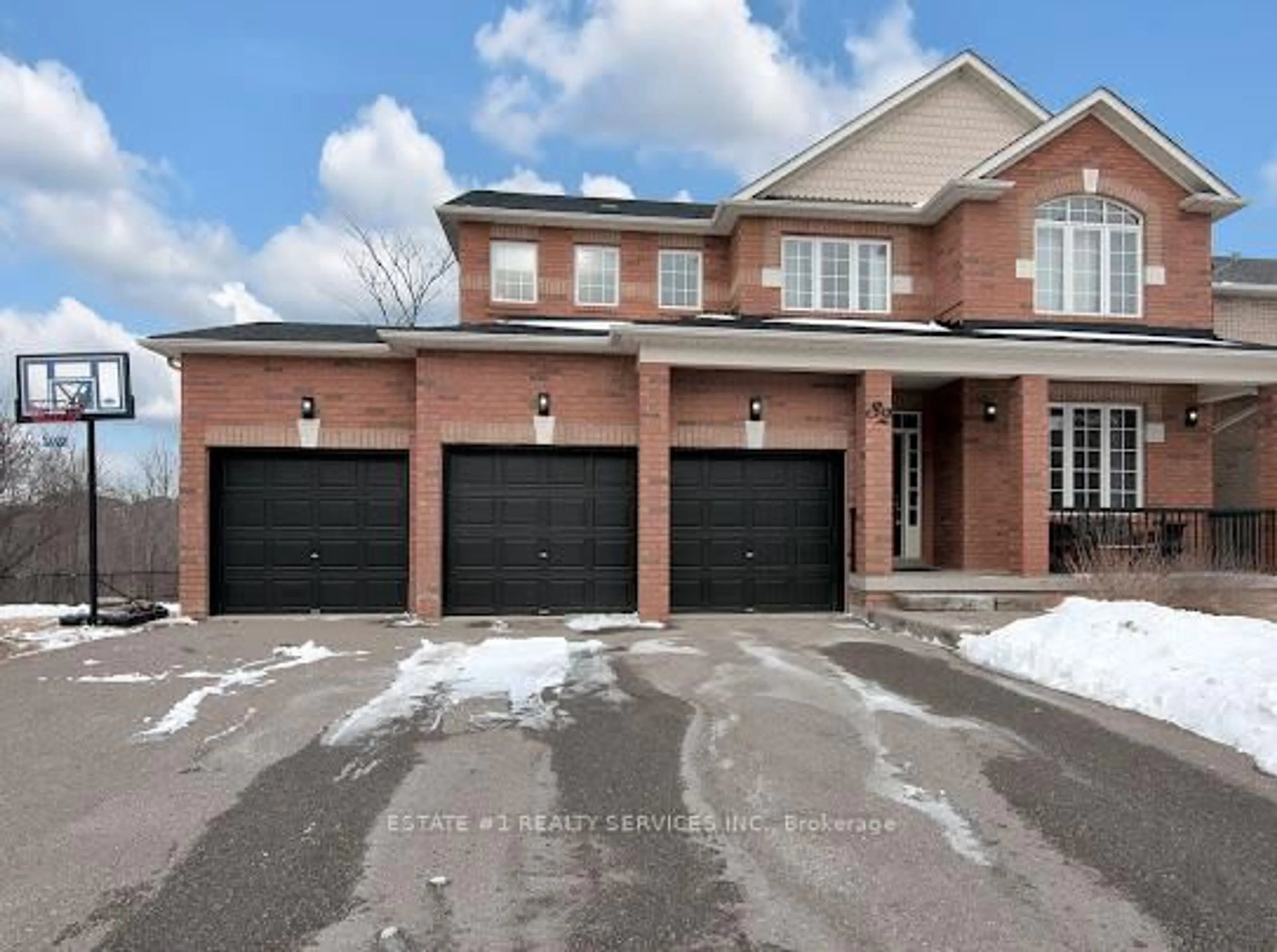 Home with brick exterior material, street for 32 River Rock Cres, Brampton Ontario L7A 2W4