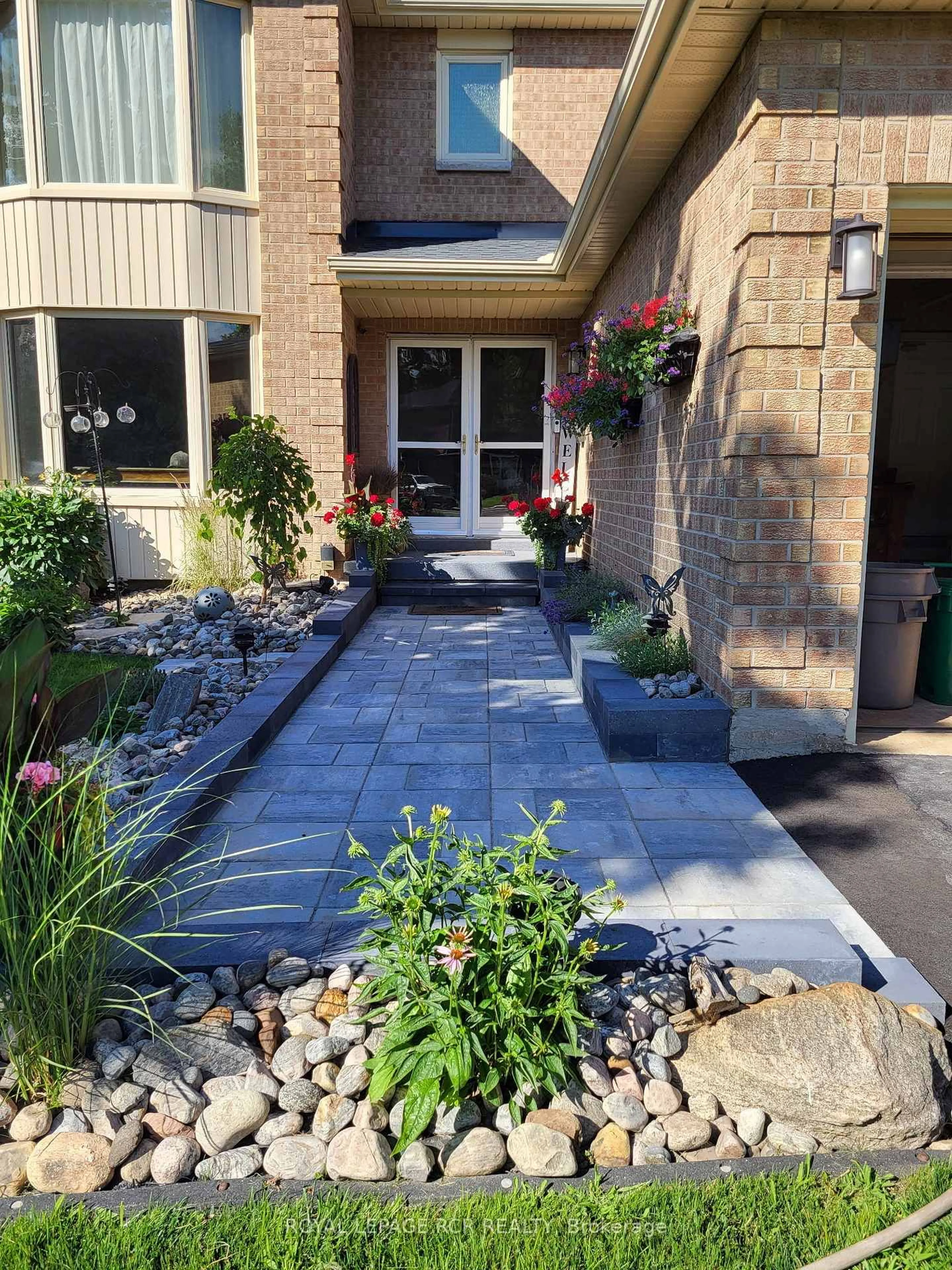 Unknown for 223 Kensington Pl, Orangeville Ontario L9W 4G6