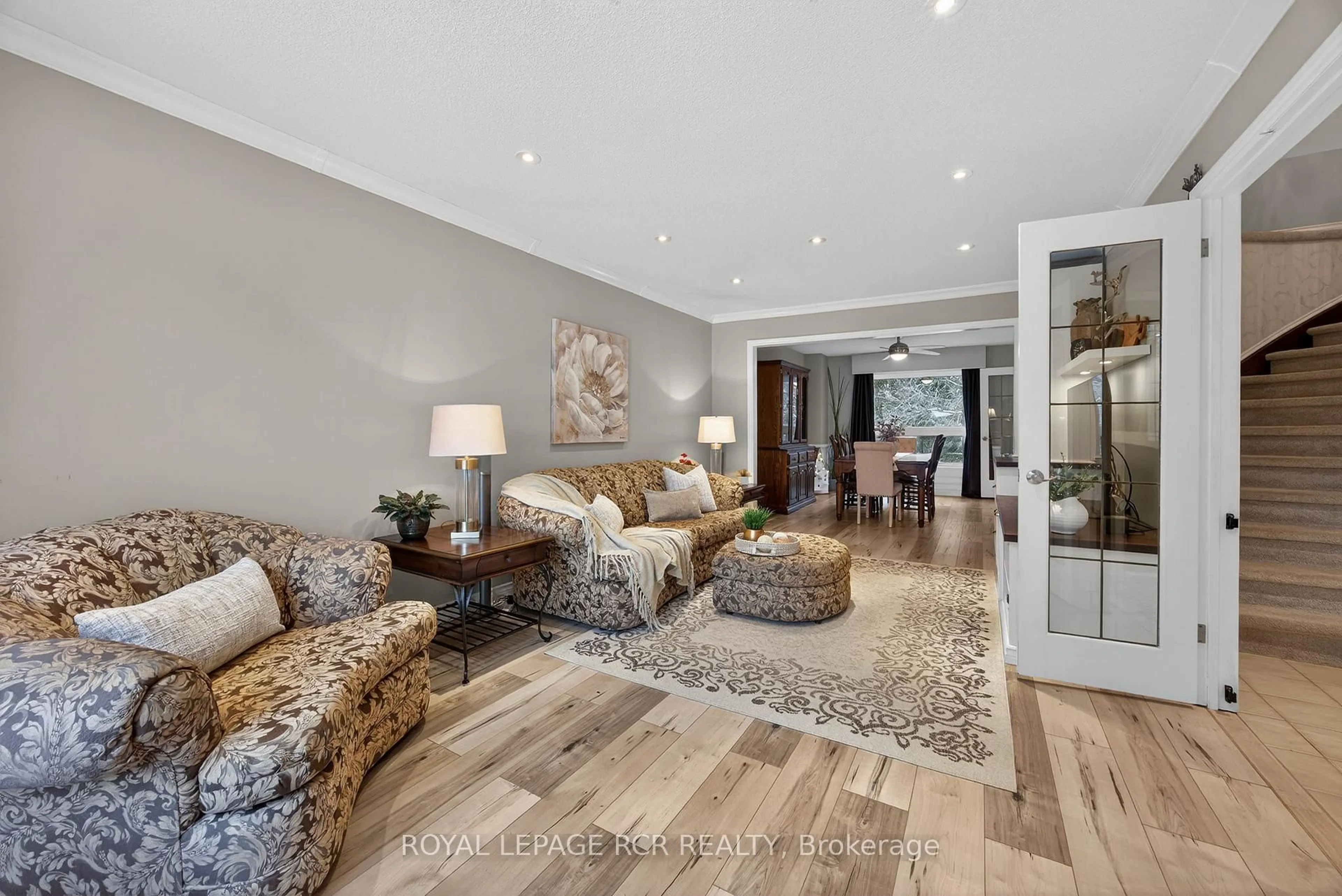 Living room with furniture, unknown for 223 Kensington Pl, Orangeville Ontario L9W 4G6