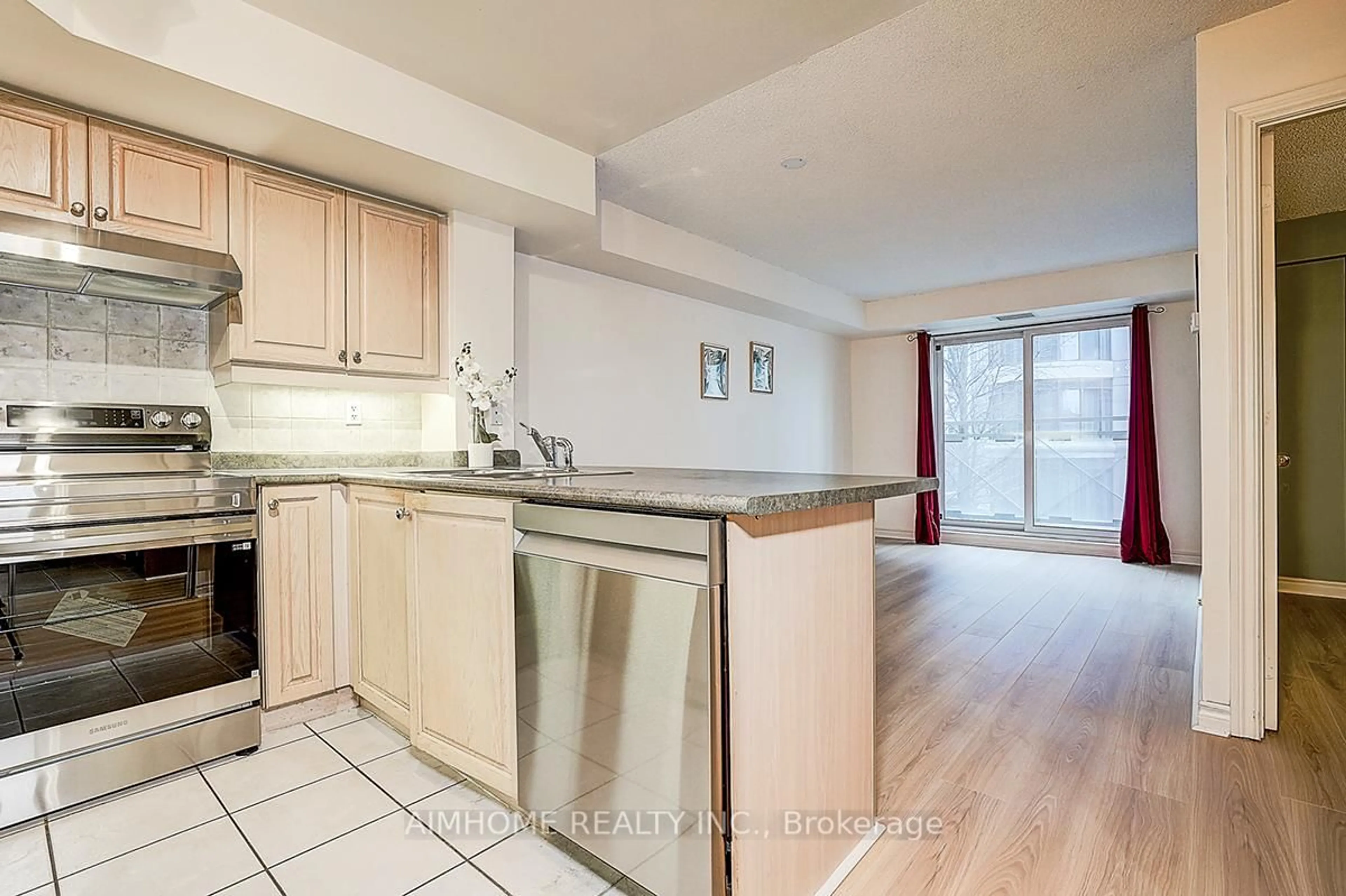 Standard kitchen, unknown for 2111 lake shore Blvd, Toronto Ontario M8V 4B2
