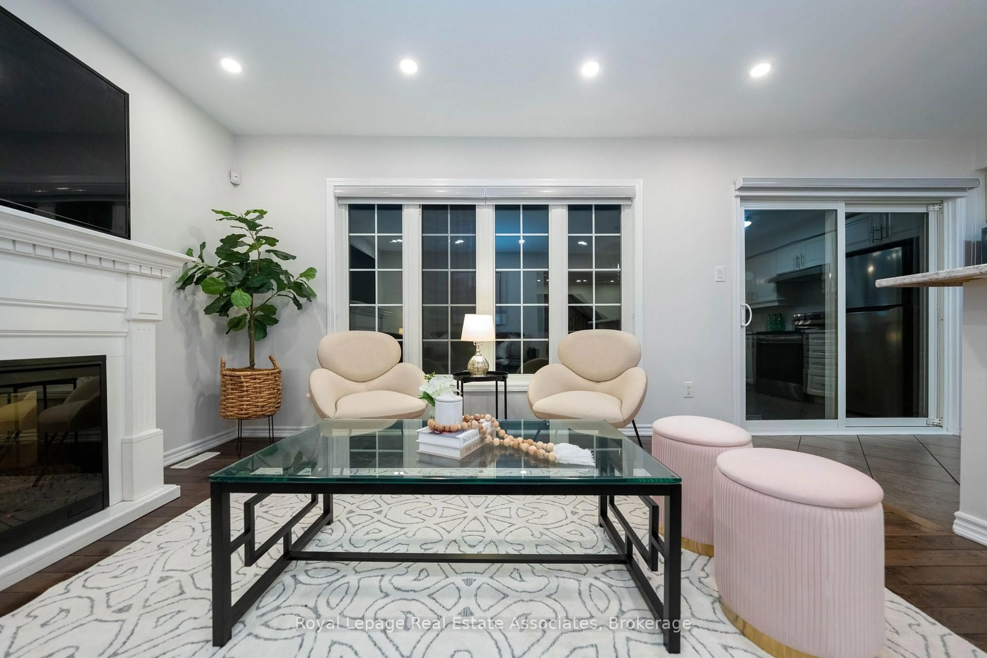 Living room with furniture, ceramic/tile floor for 303 Chuchmach Clse, Milton Ontario L9T 8B3