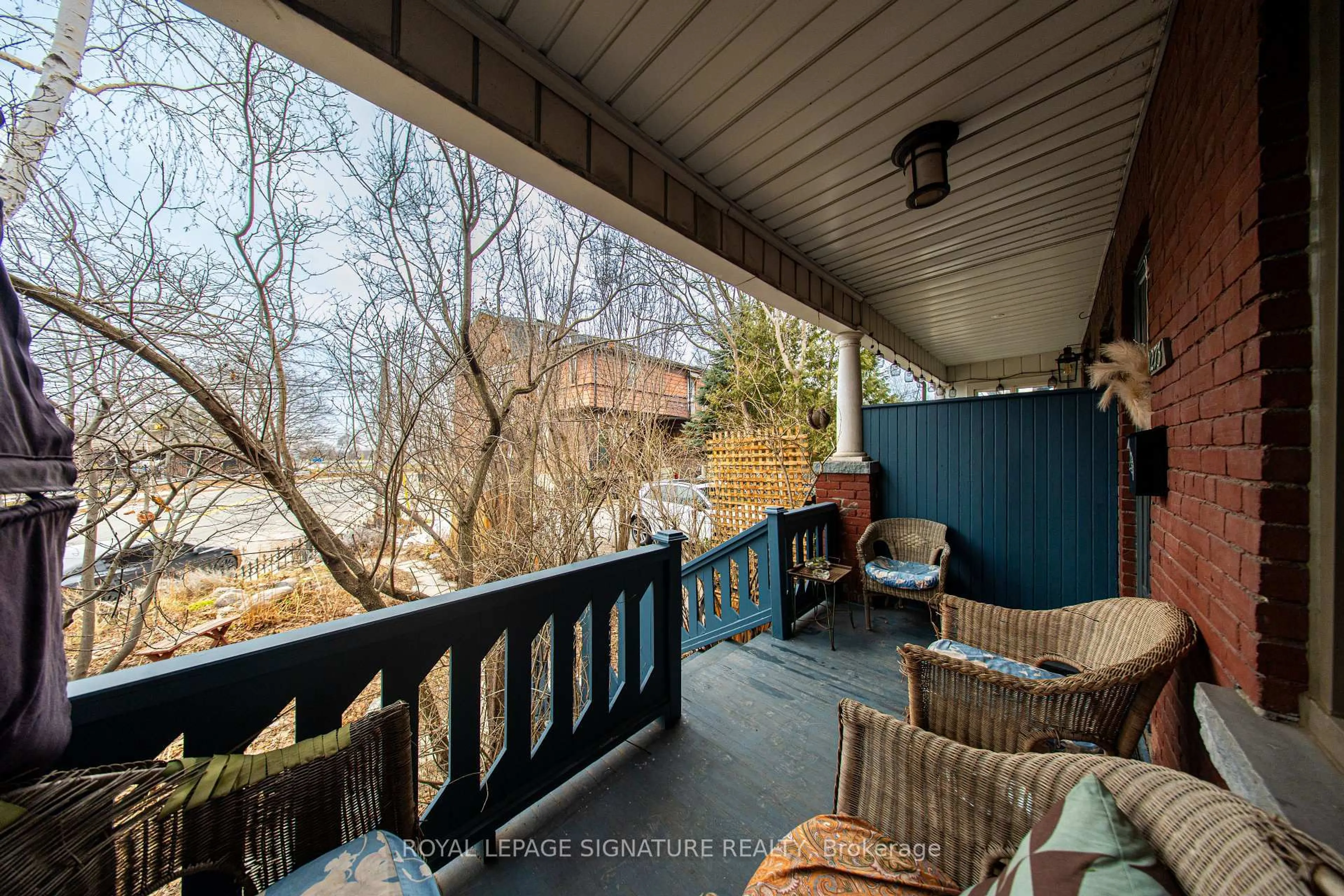 Patio, water/lake/river/ocean view for 1273 Lansdowne Ave, Toronto Ontario M6H 3Z9