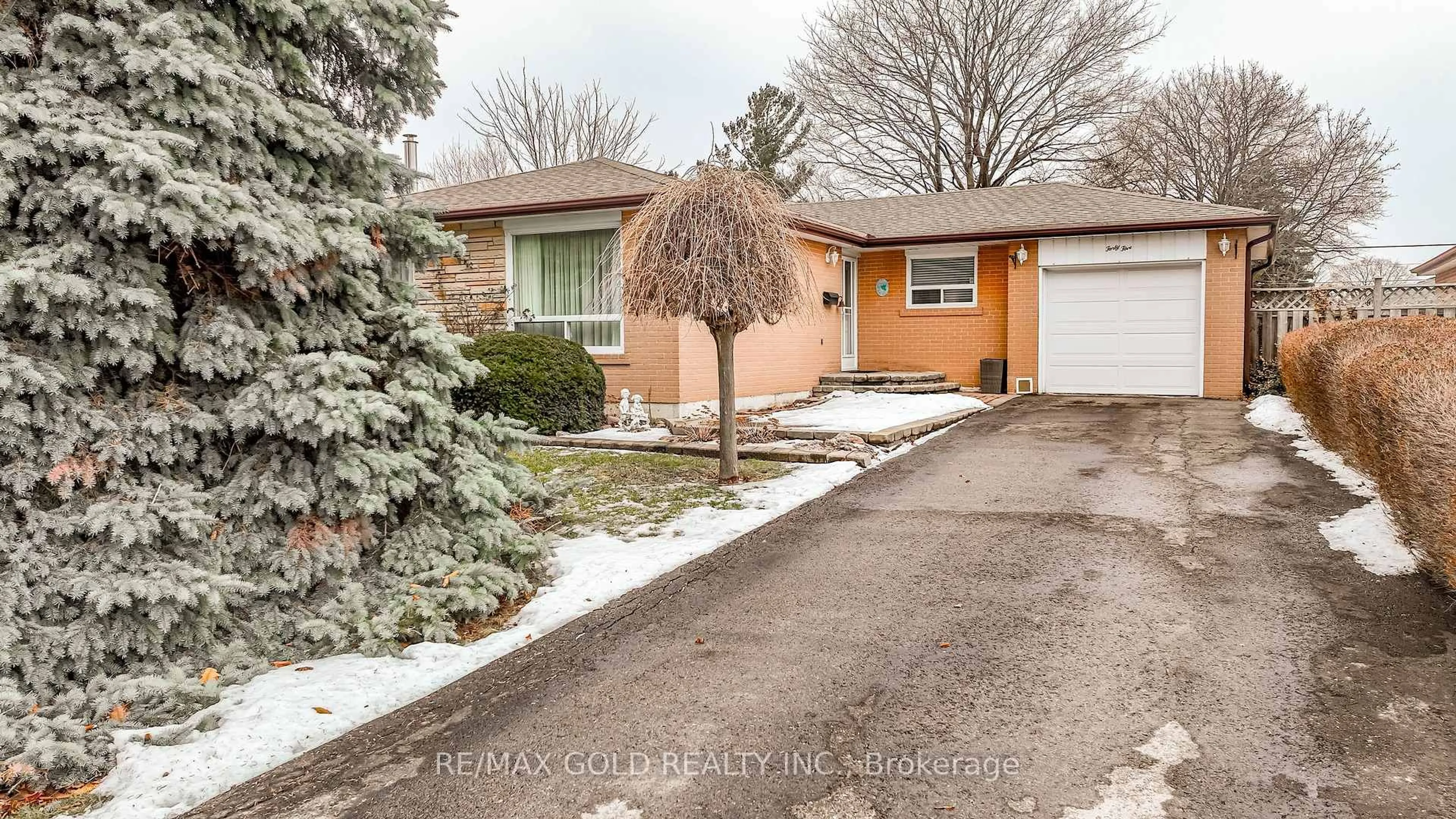 Home with brick exterior material, street for 45 Belmont Dr, Brampton Ontario L6T 2K5