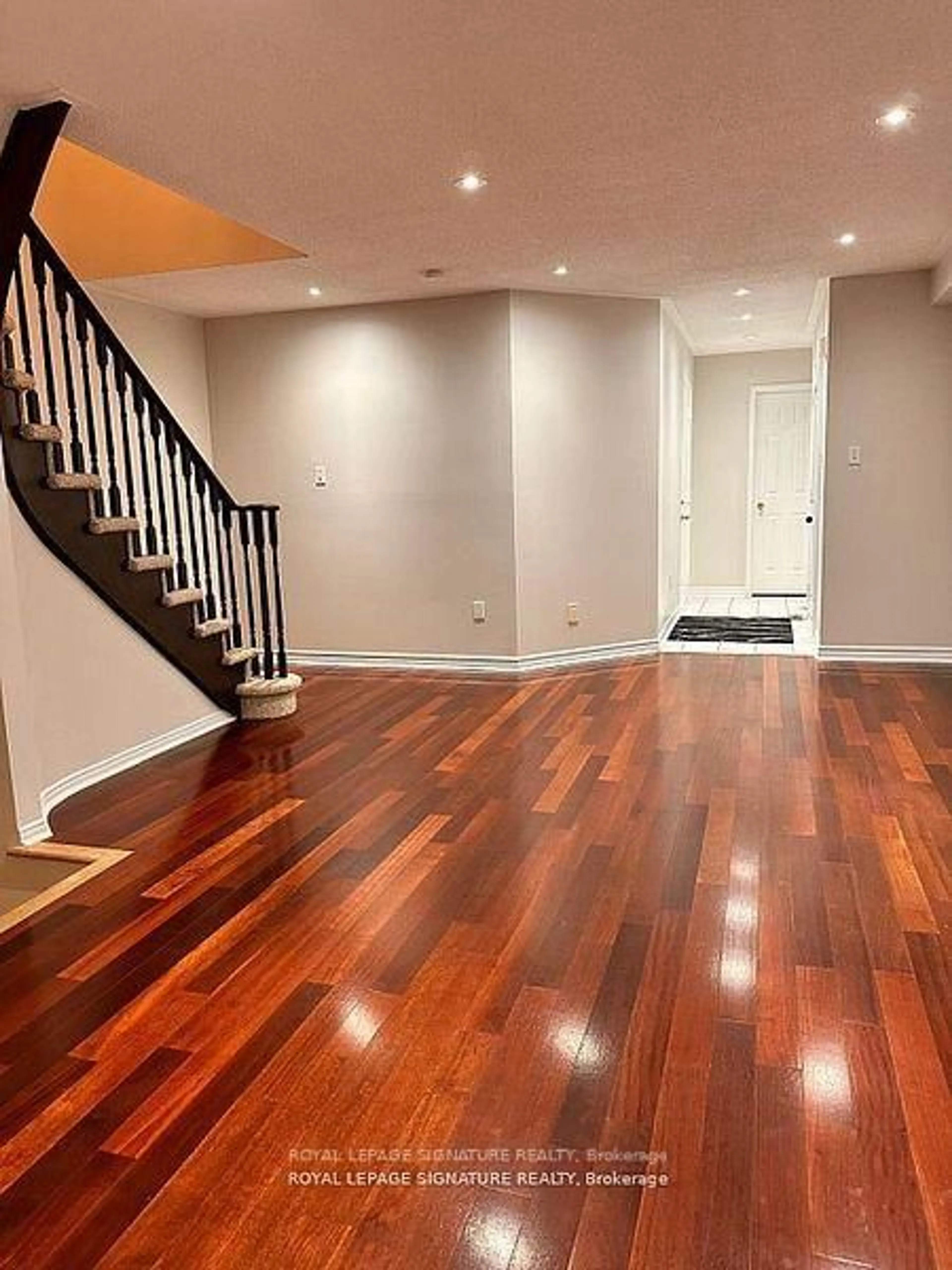 Unknown for 3819 Allcroft Rd, Mississauga Ontario L5N 7E1