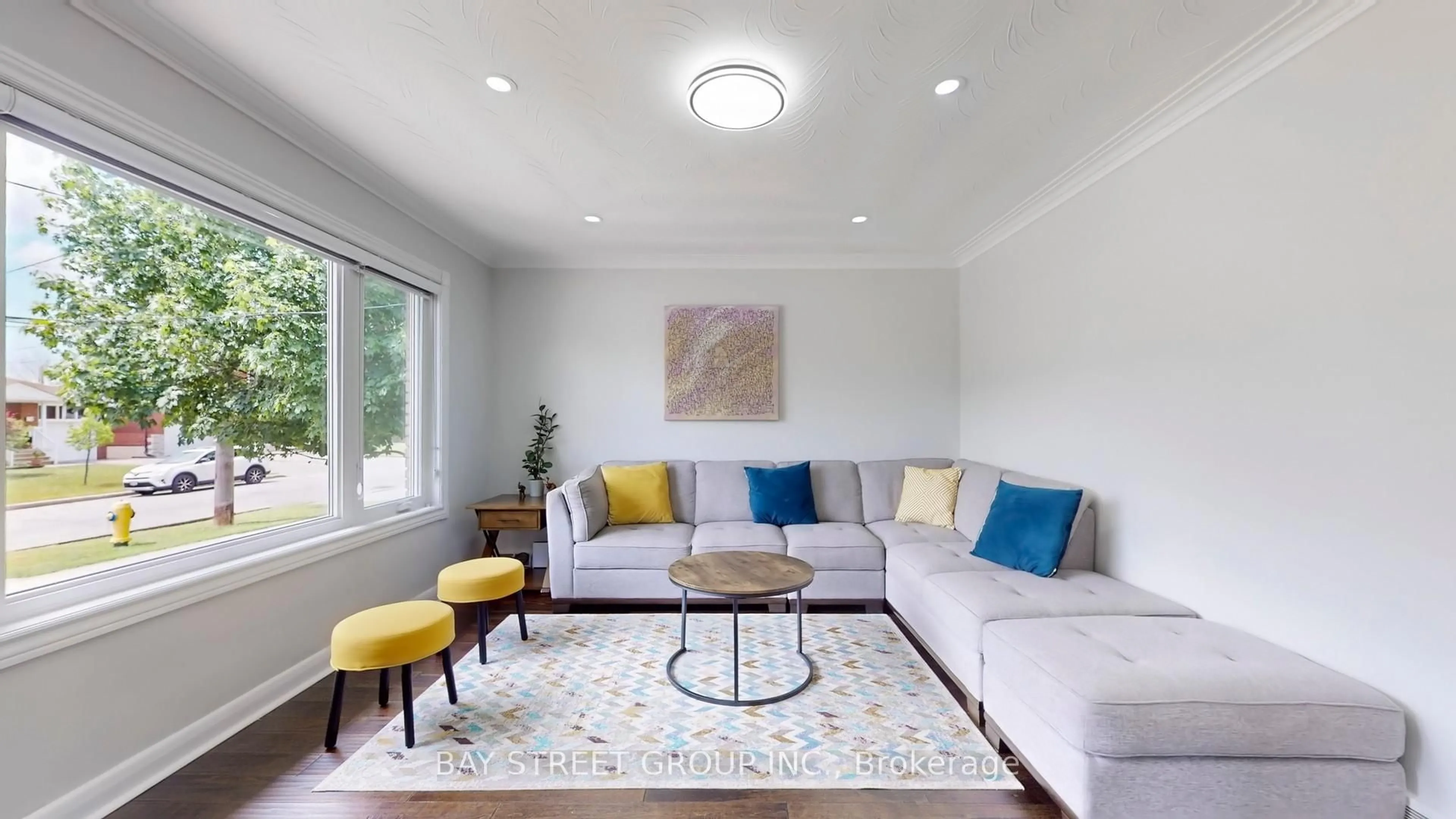 Living room with furniture, unknown for 15 Macleod St, Toronto Ontario M6L 2M7