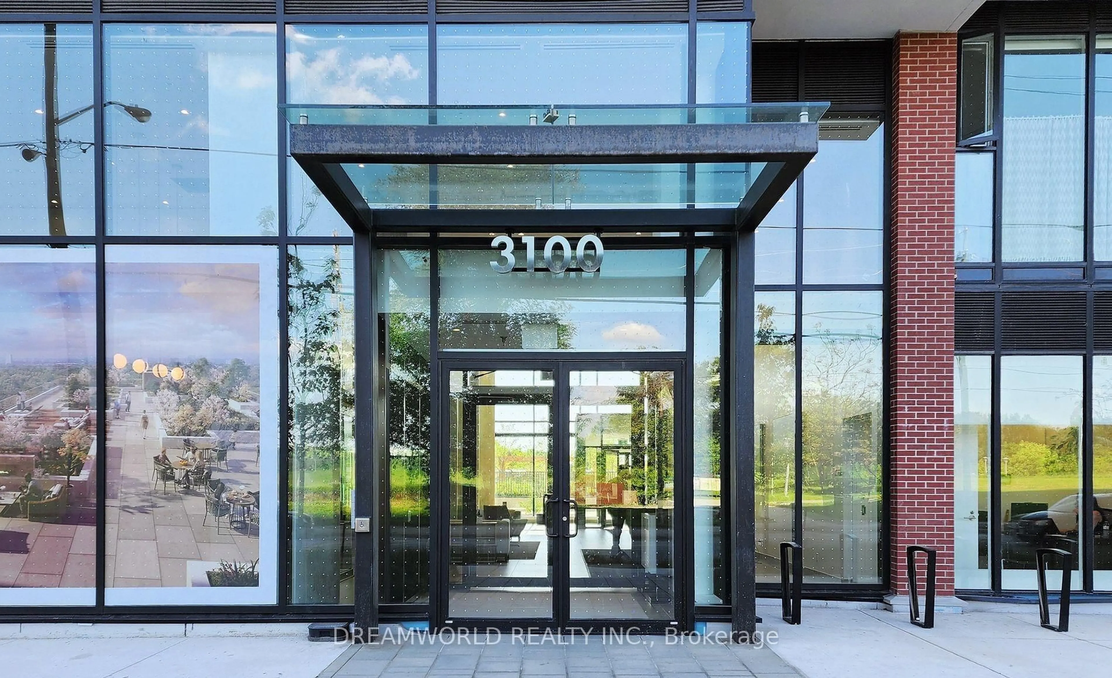 Indoor foyer for 3100 Keele St #919, Toronto Ontario M3M 2H4