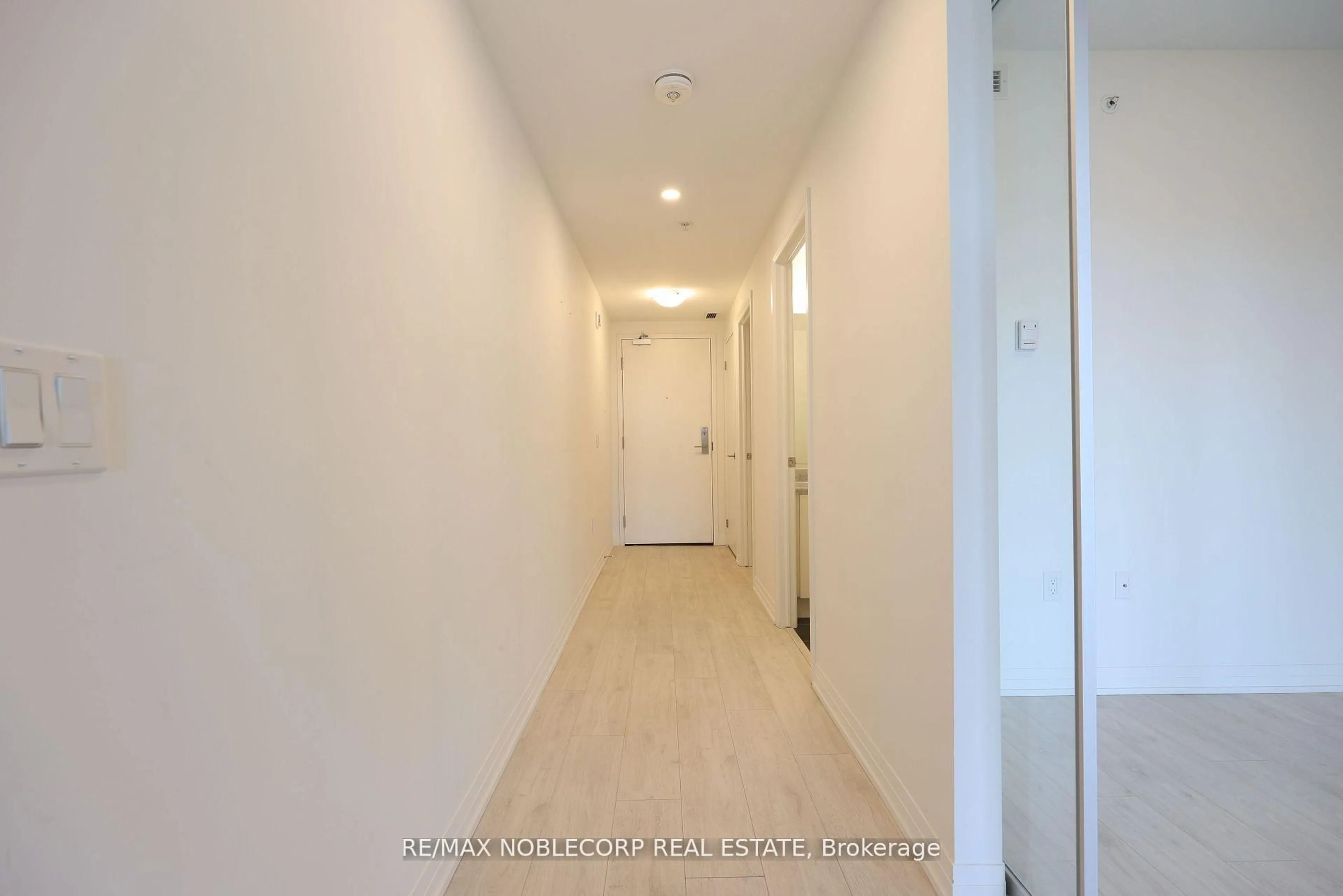 Unknown for 408 Browns Line #510, Toronto Ontario M8W 0C3