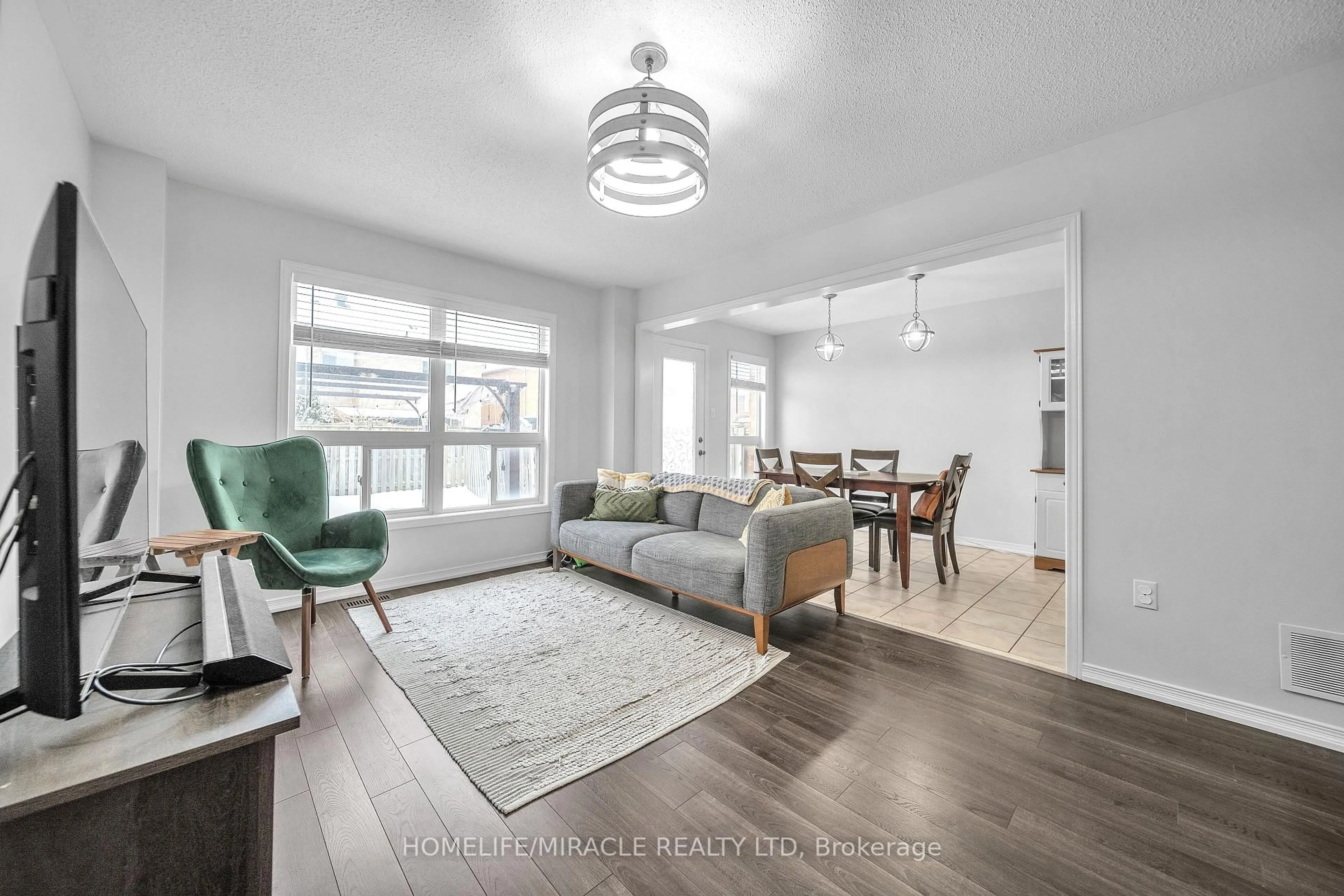 Living room with furniture, unknown for 279 Van Allen Gate, Milton Ontario L9T 5Y9