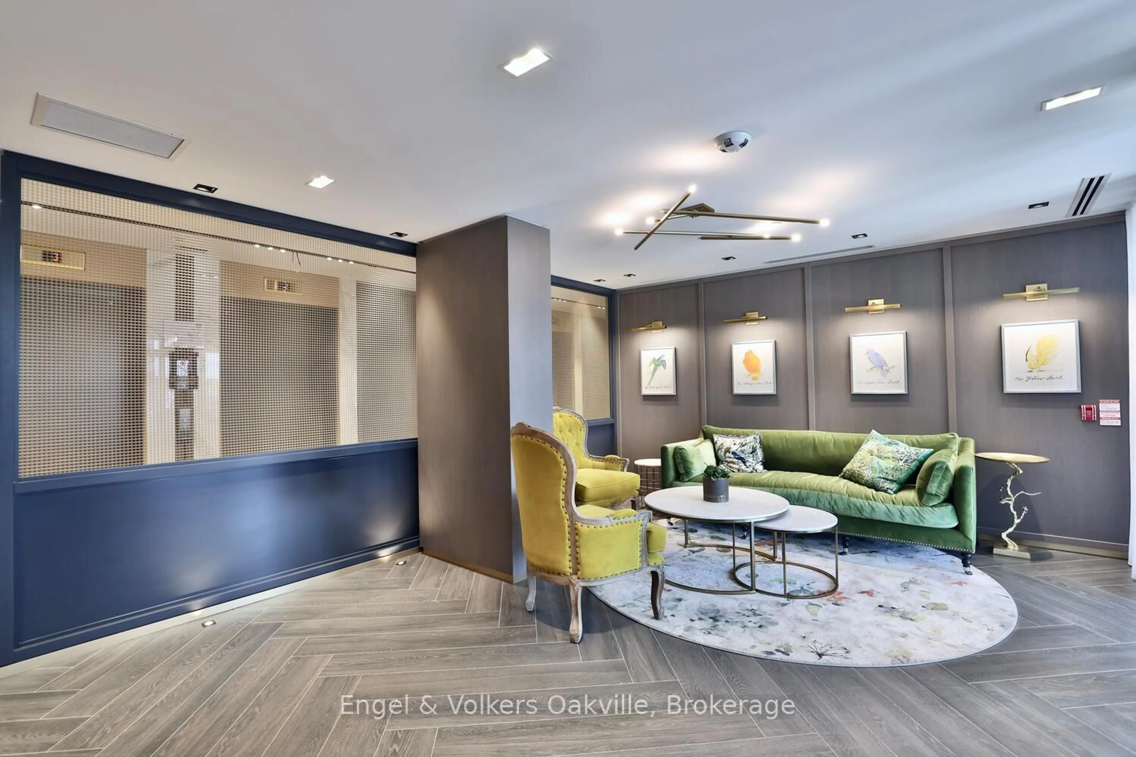 Lobby for 405 Dundas St #309, Oakville Ontario L6M 4P9
