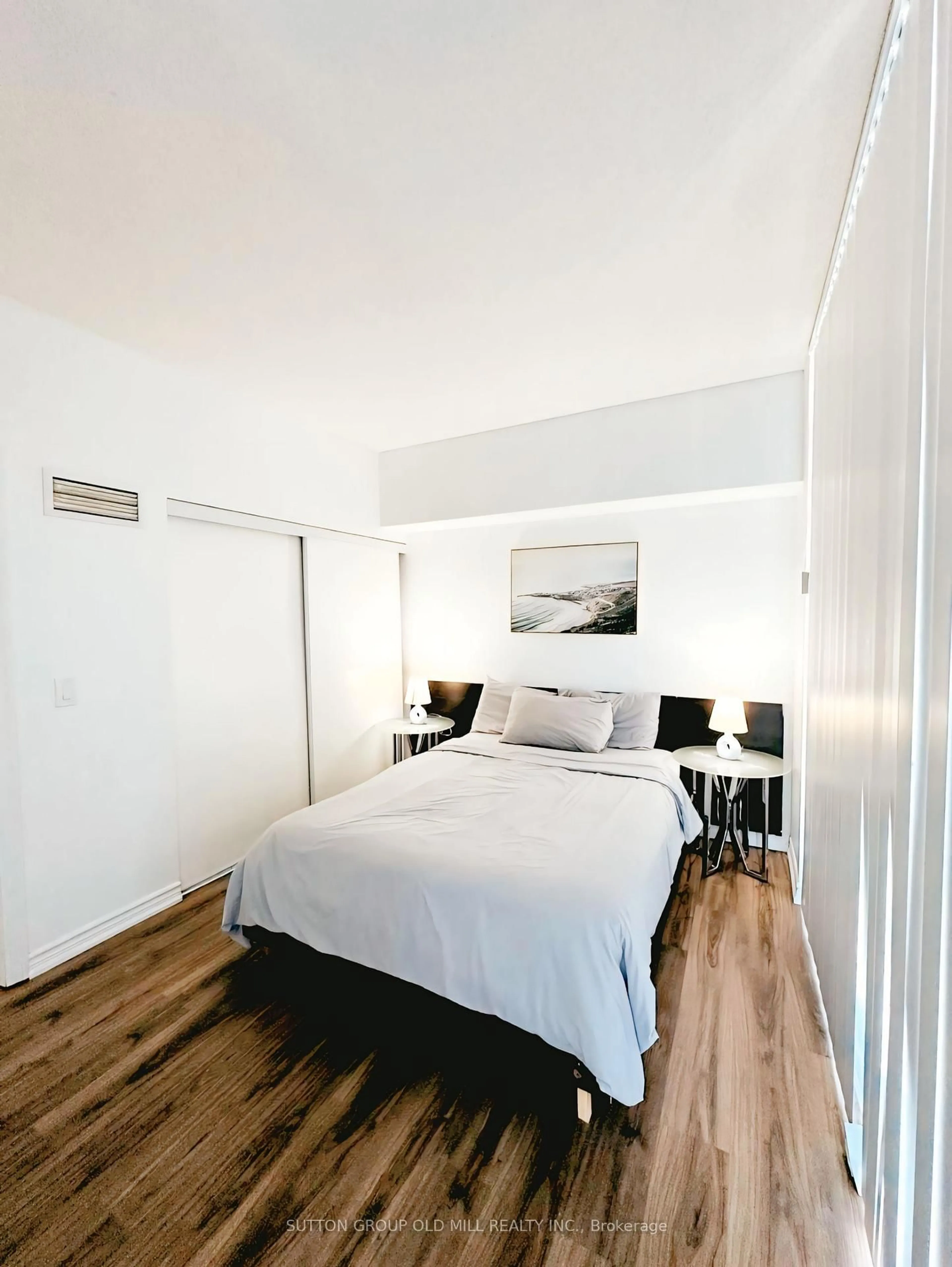 A pic of a room for 225 Webb Dr #1508, Mississauga Ontario L5B 4P2