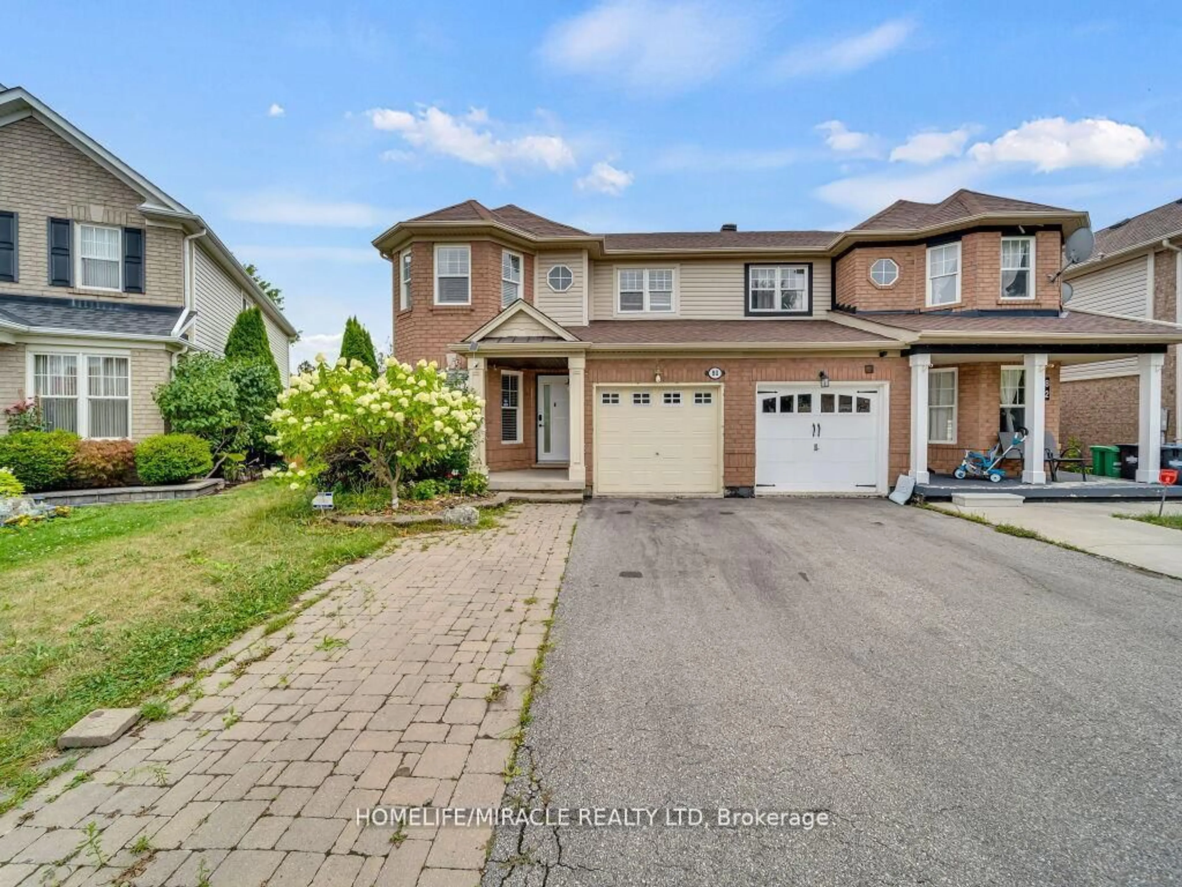 A pic from outside/outdoor area/front of a property/back of a property/a pic from drone, street for 80 Sweetwood Circ, Brampton Ontario L7A 2S1