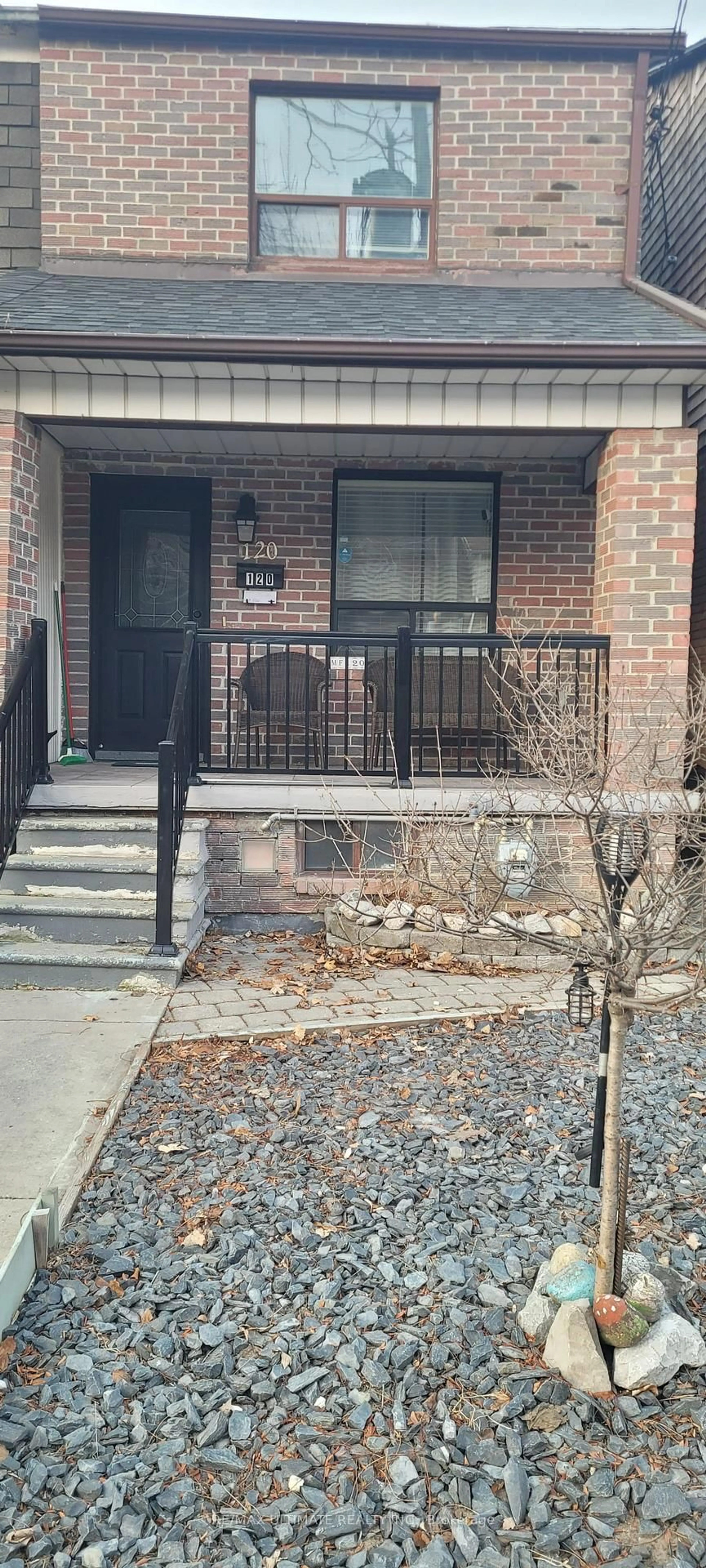 Unknown for 120 Rosethorn Ave, Toronto Ontario M6N 3L1