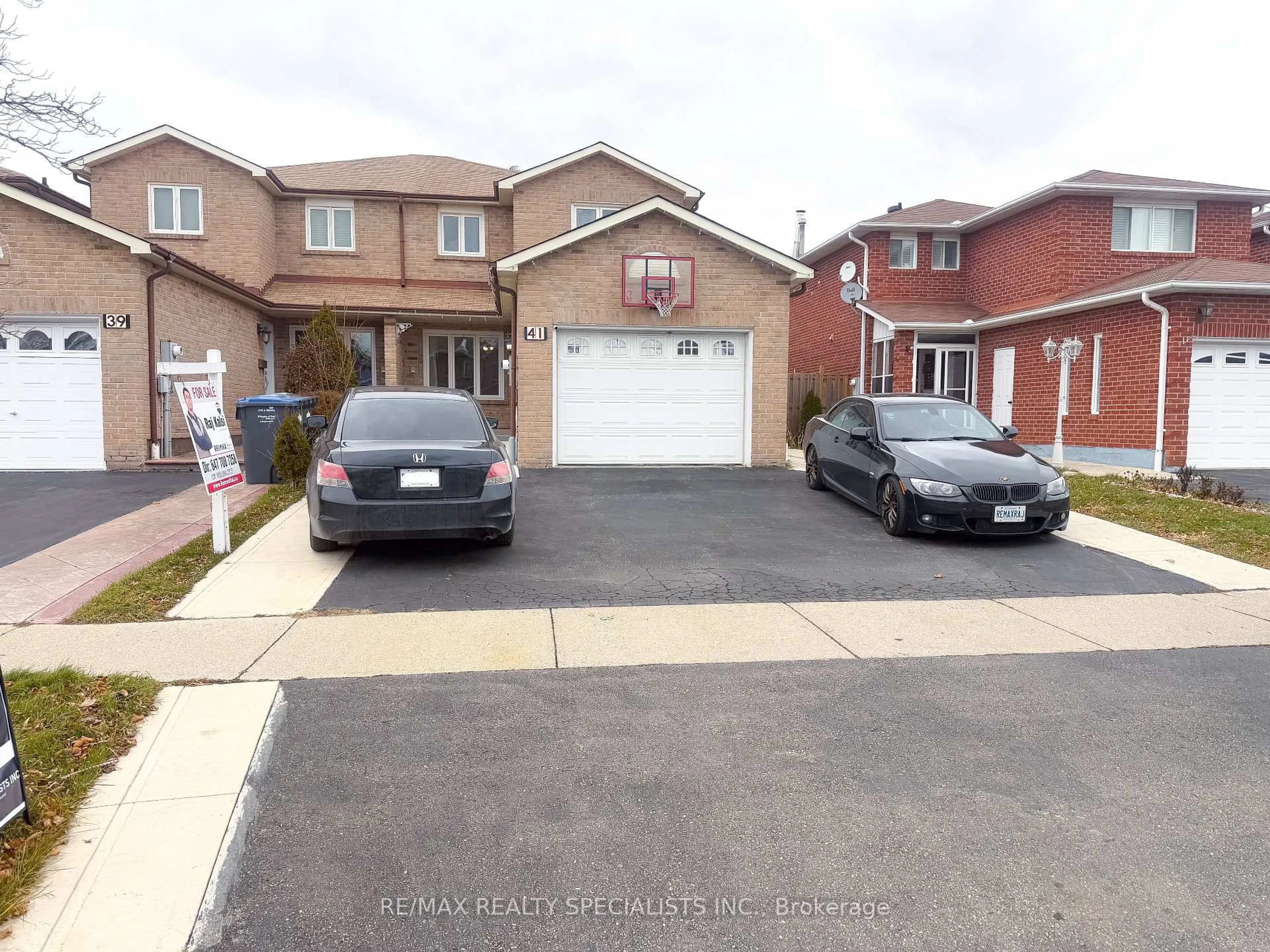 Unknown for 41 Jay St, Brampton Ontario L6Z 3V6